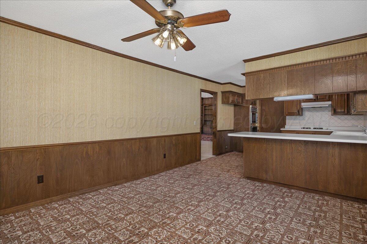 6801 Montague Drive Property Photo 5