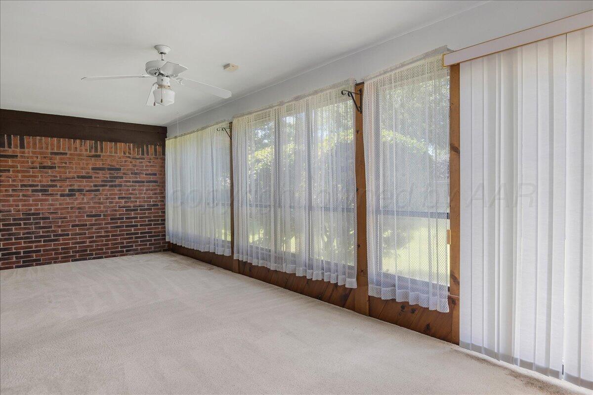6801 Montague Drive Property Photo 6