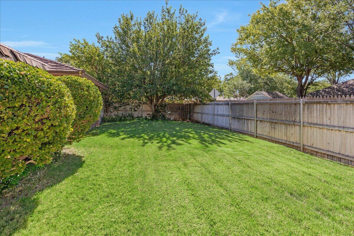 6801 Montague Drive Property Photo 14