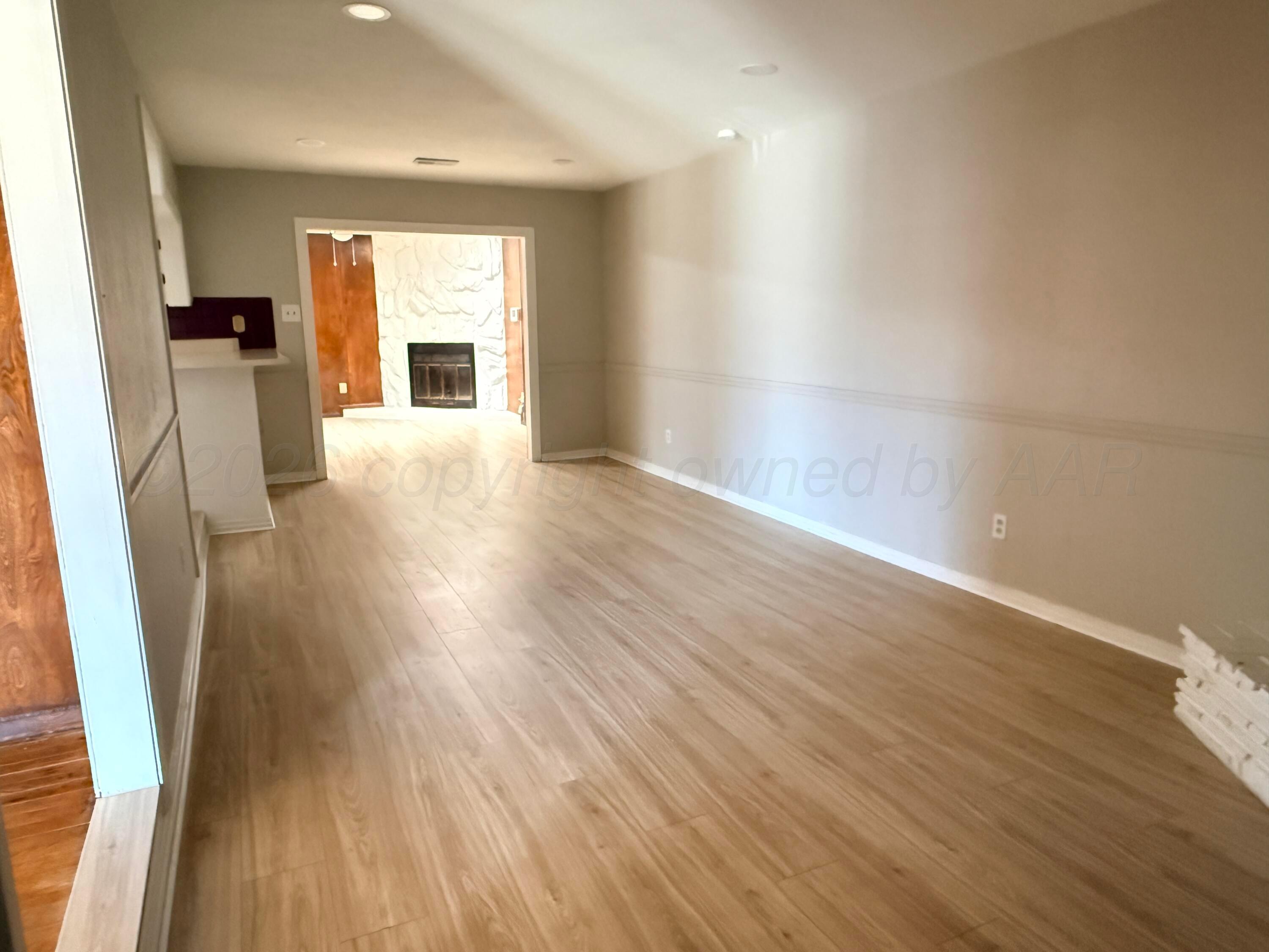 2016 S Milam Street Property Photo 11