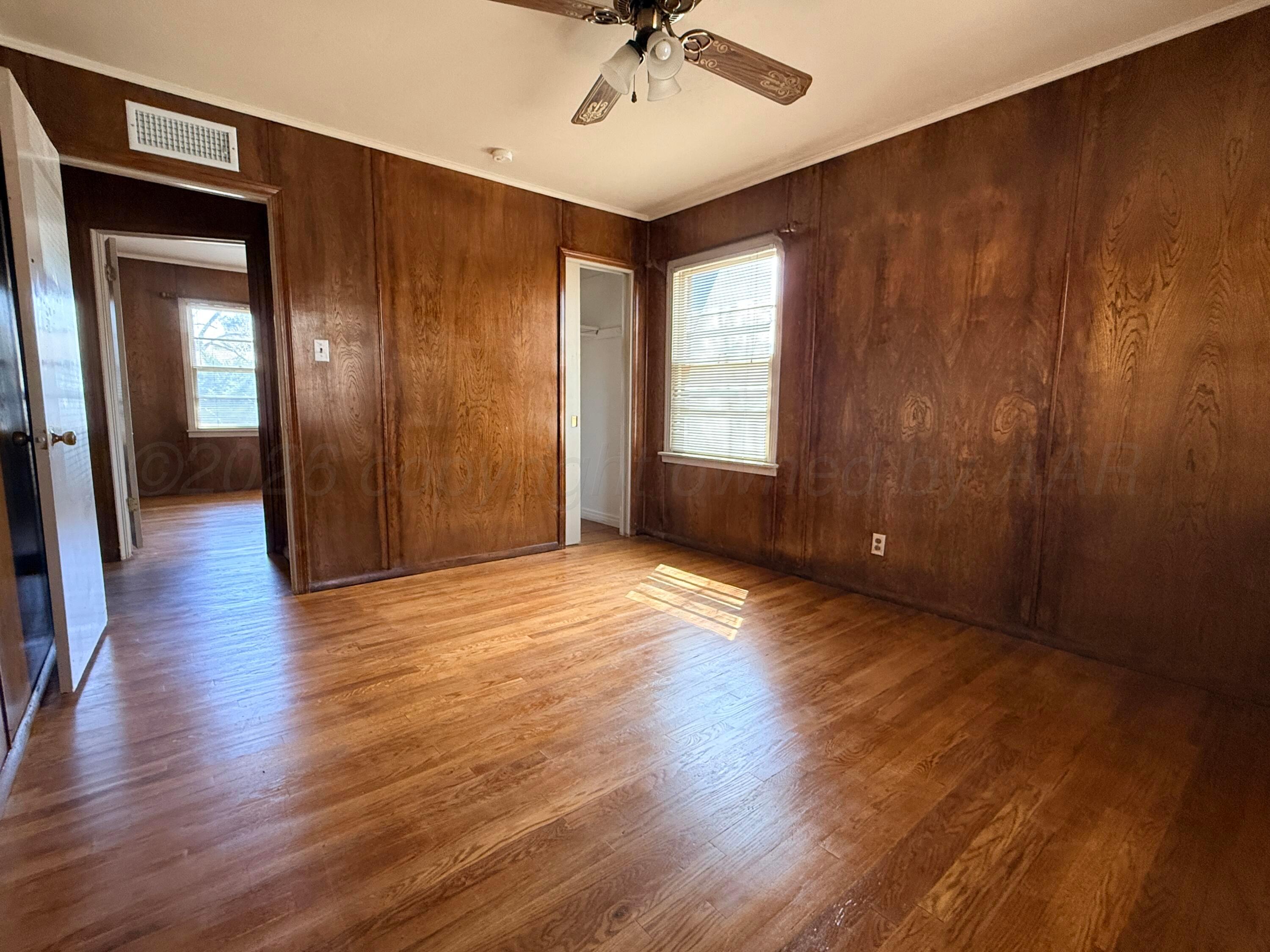 2016 S Milam Street Property Photo 22