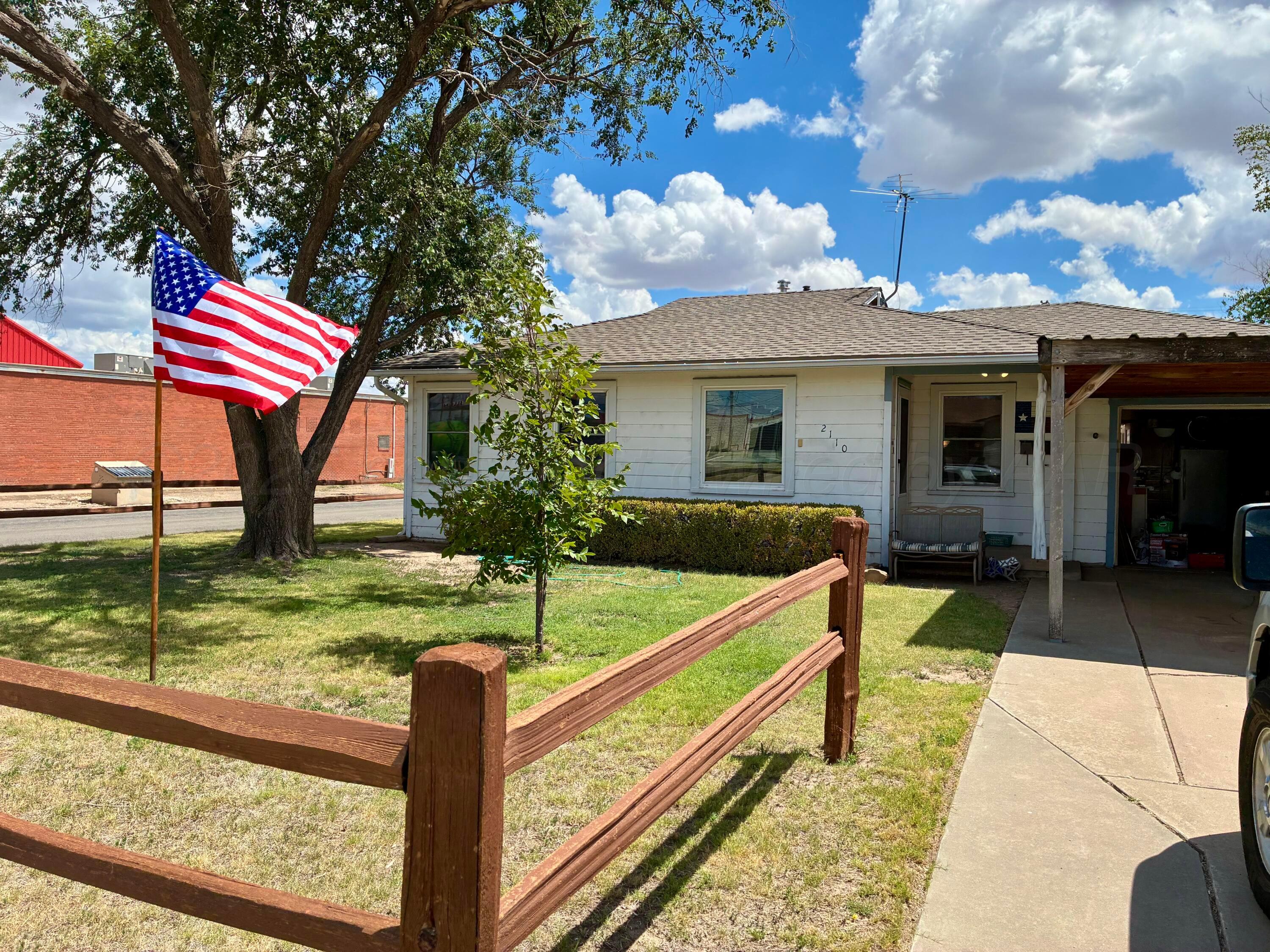 2110 9TH Avenue Property Photo 1