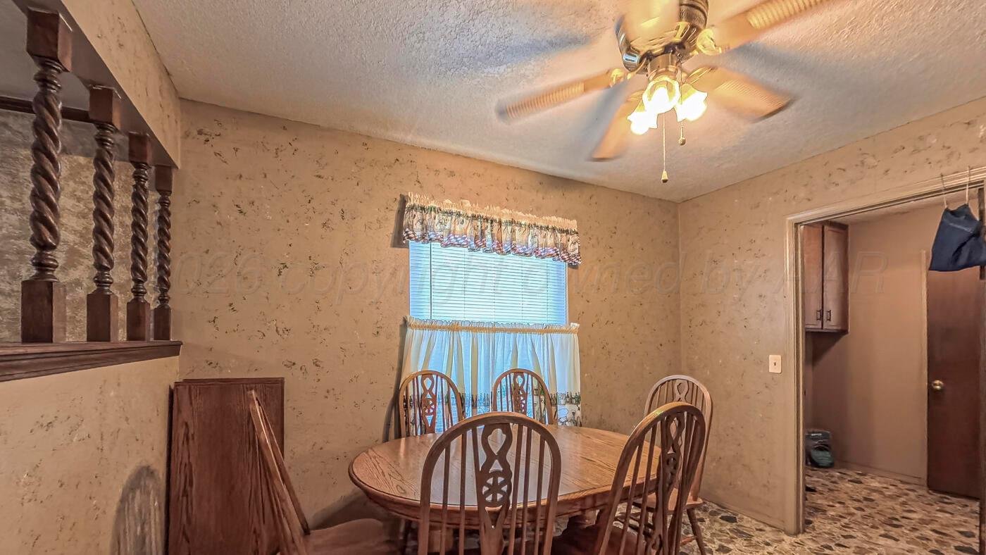 702 S Elm Avenue Property Photo 12