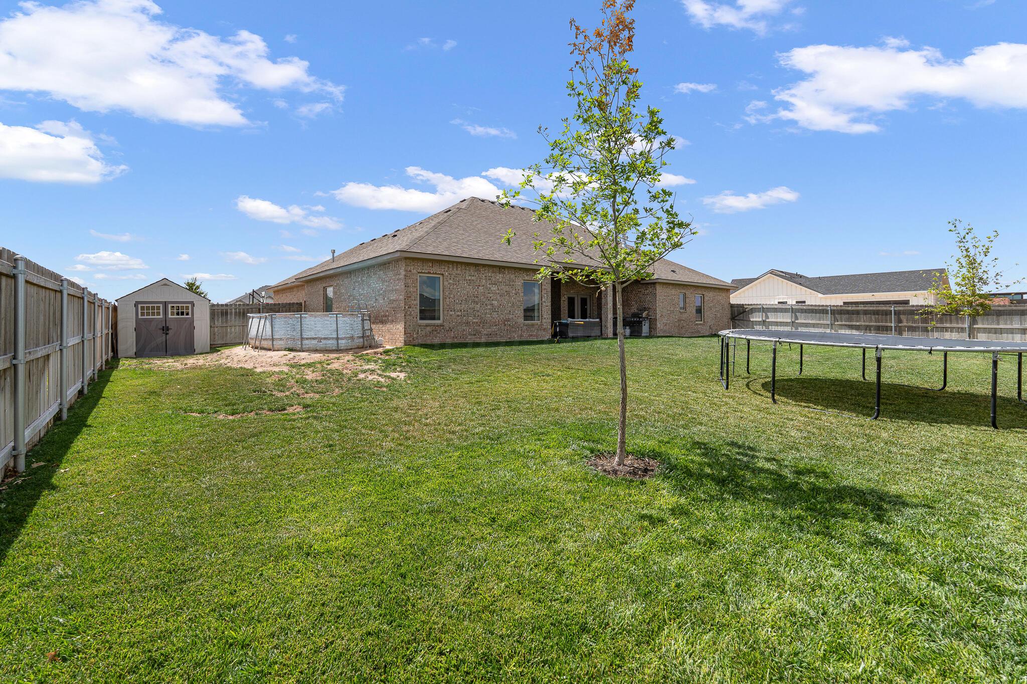 508 Country Club Drive Property Photo 6
