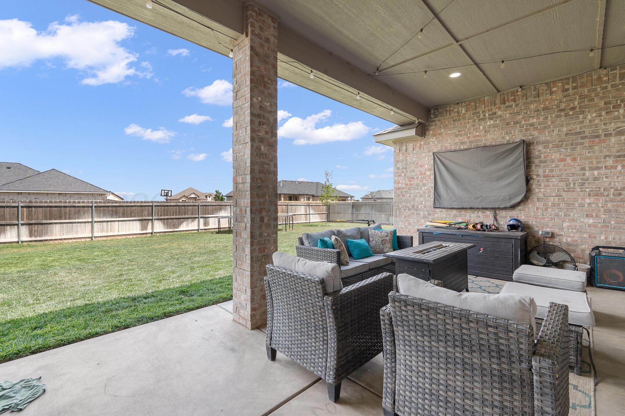 508 Country Club Drive Property Photo 12
