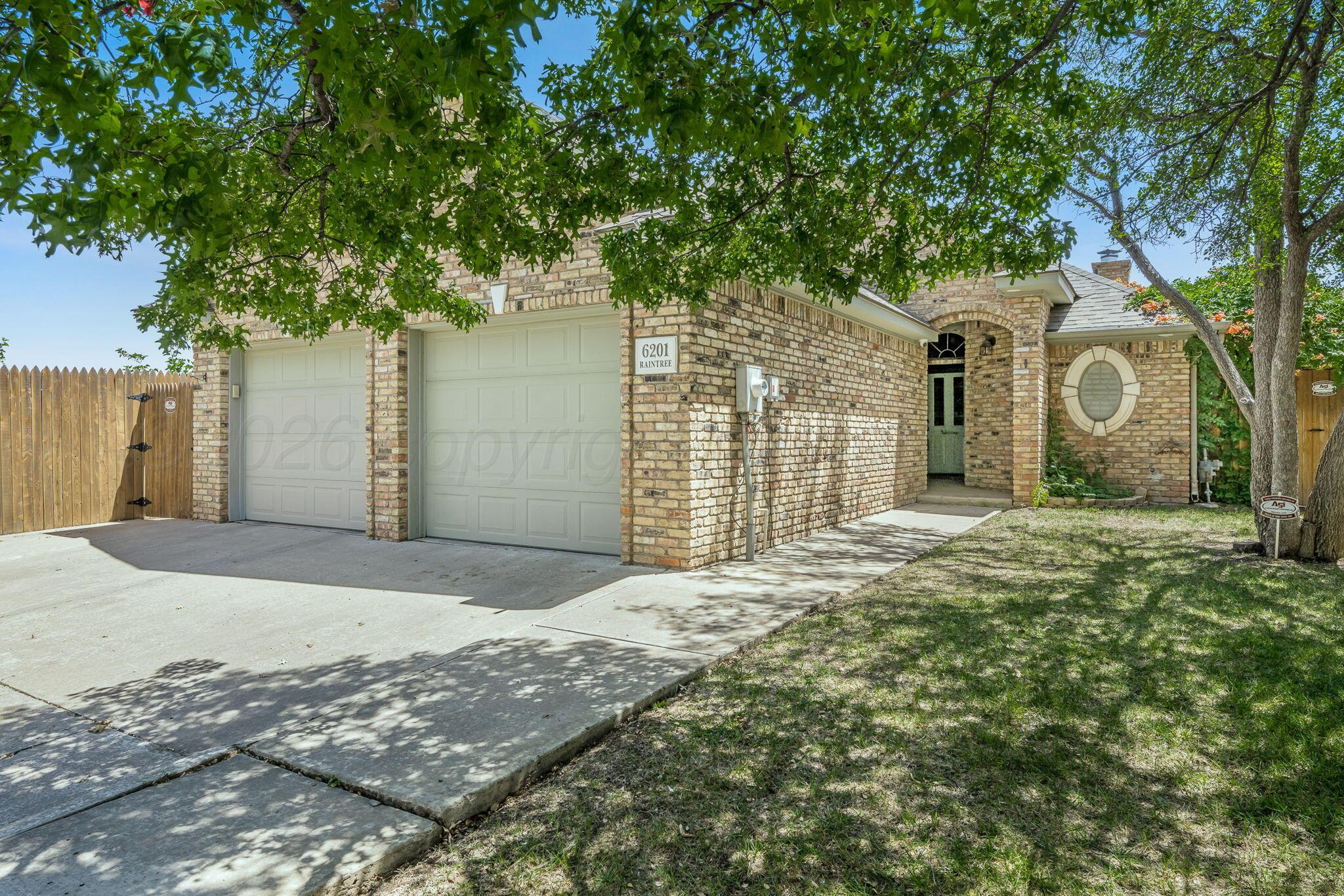6201 Raintree Court Property Photo 1