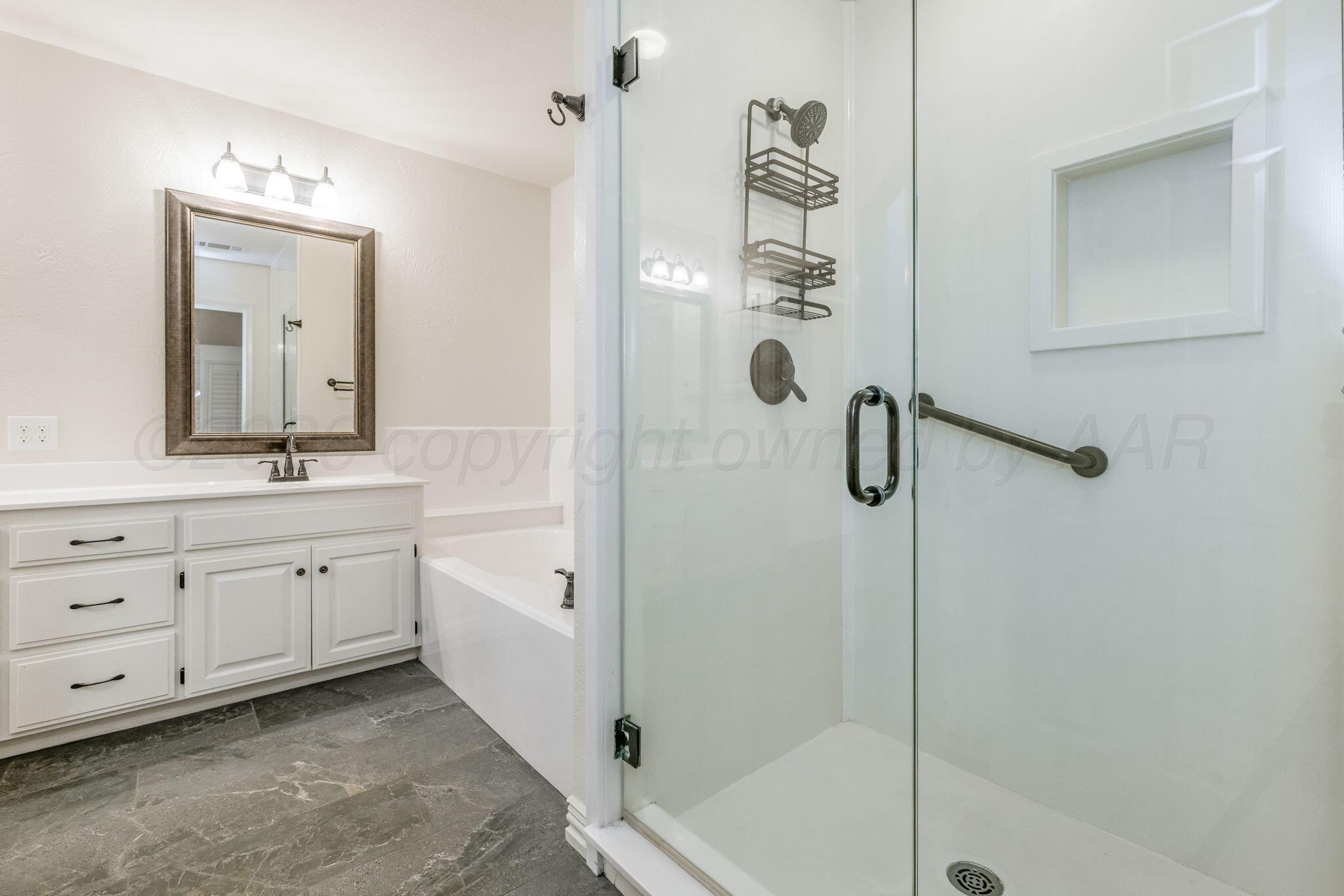 6201 Raintree Court Property Photo 12