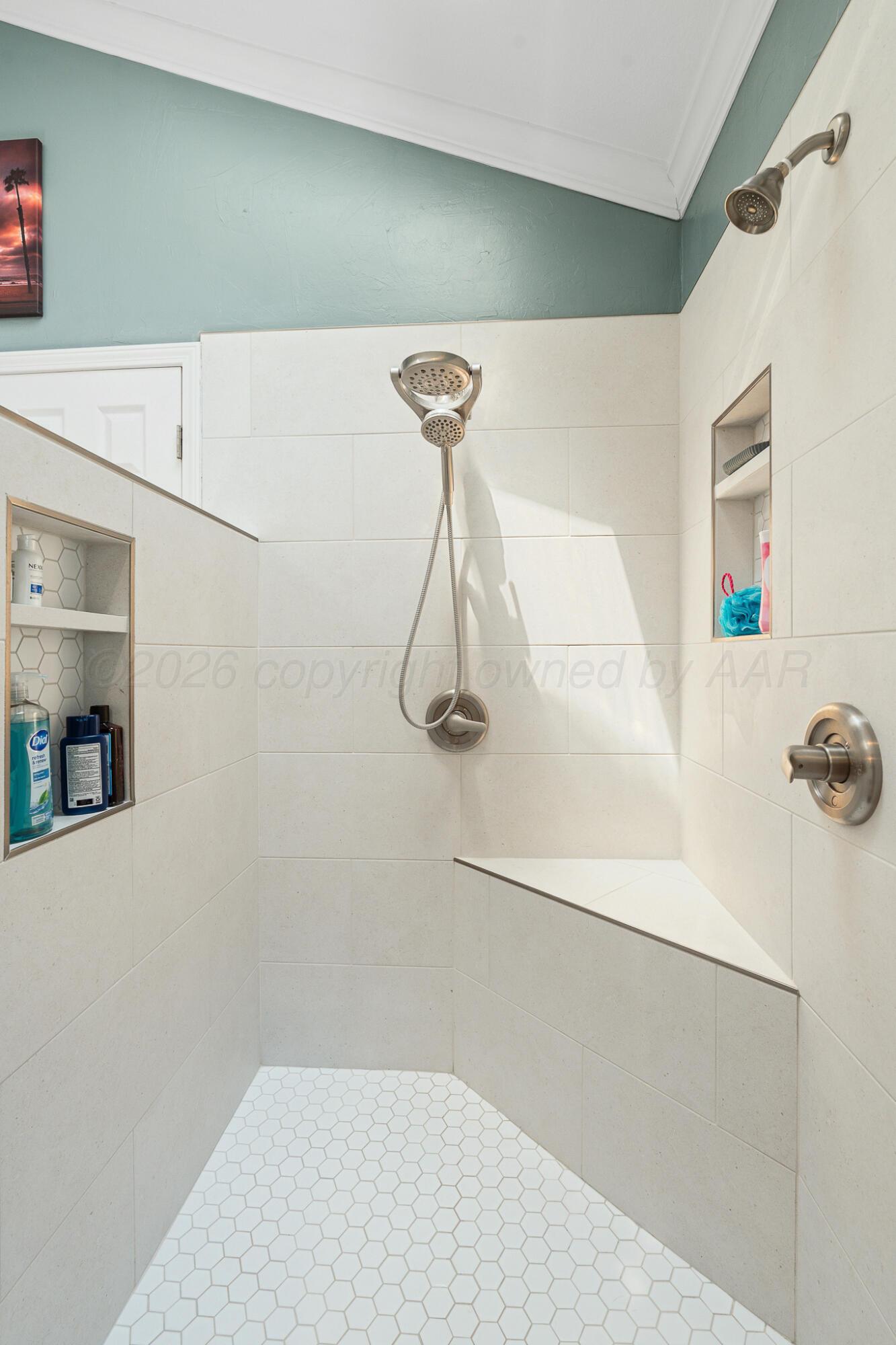 7715 Stuyvesant Avenue Property Photo 18