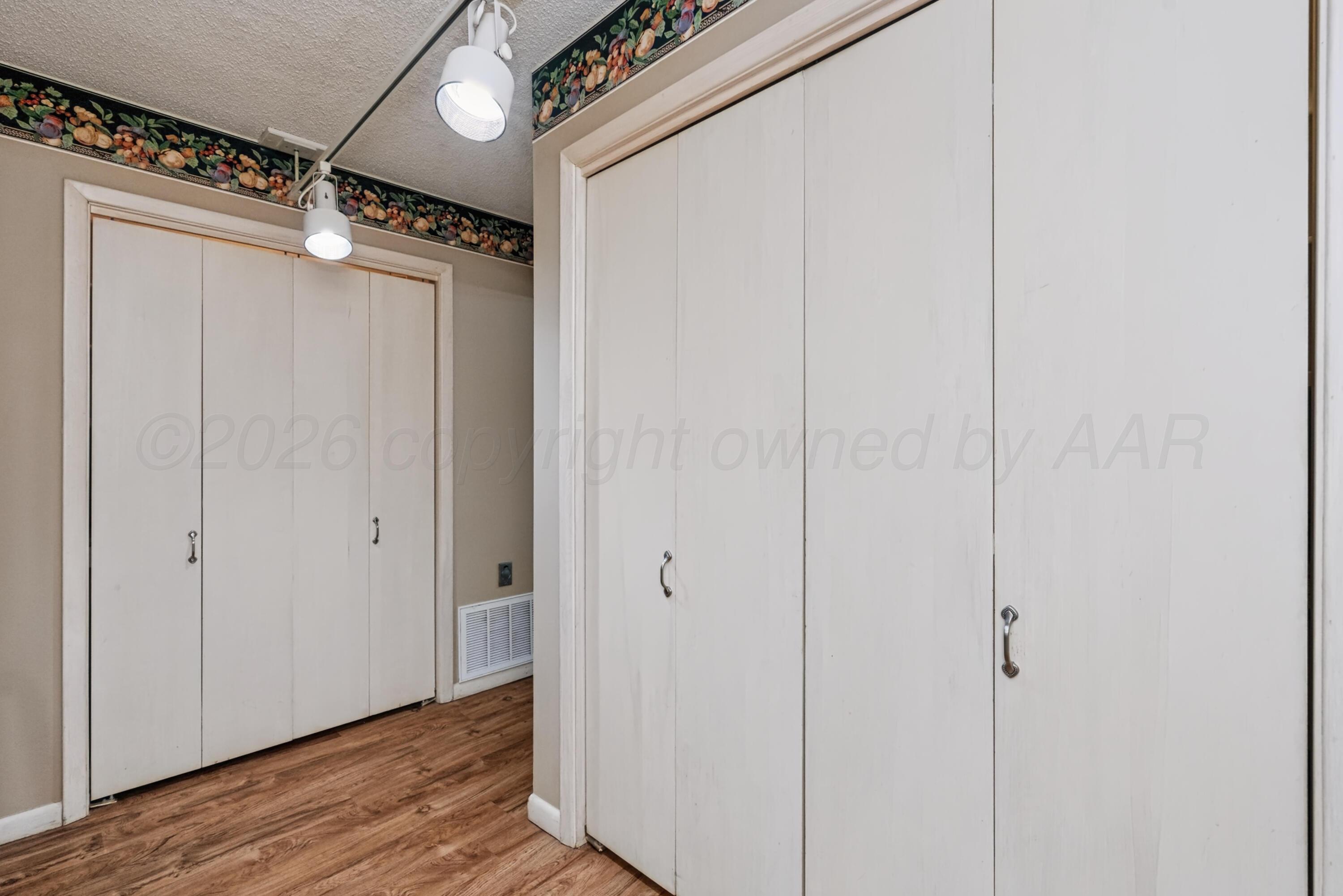 401 Bailey Avenue Property Photo 31