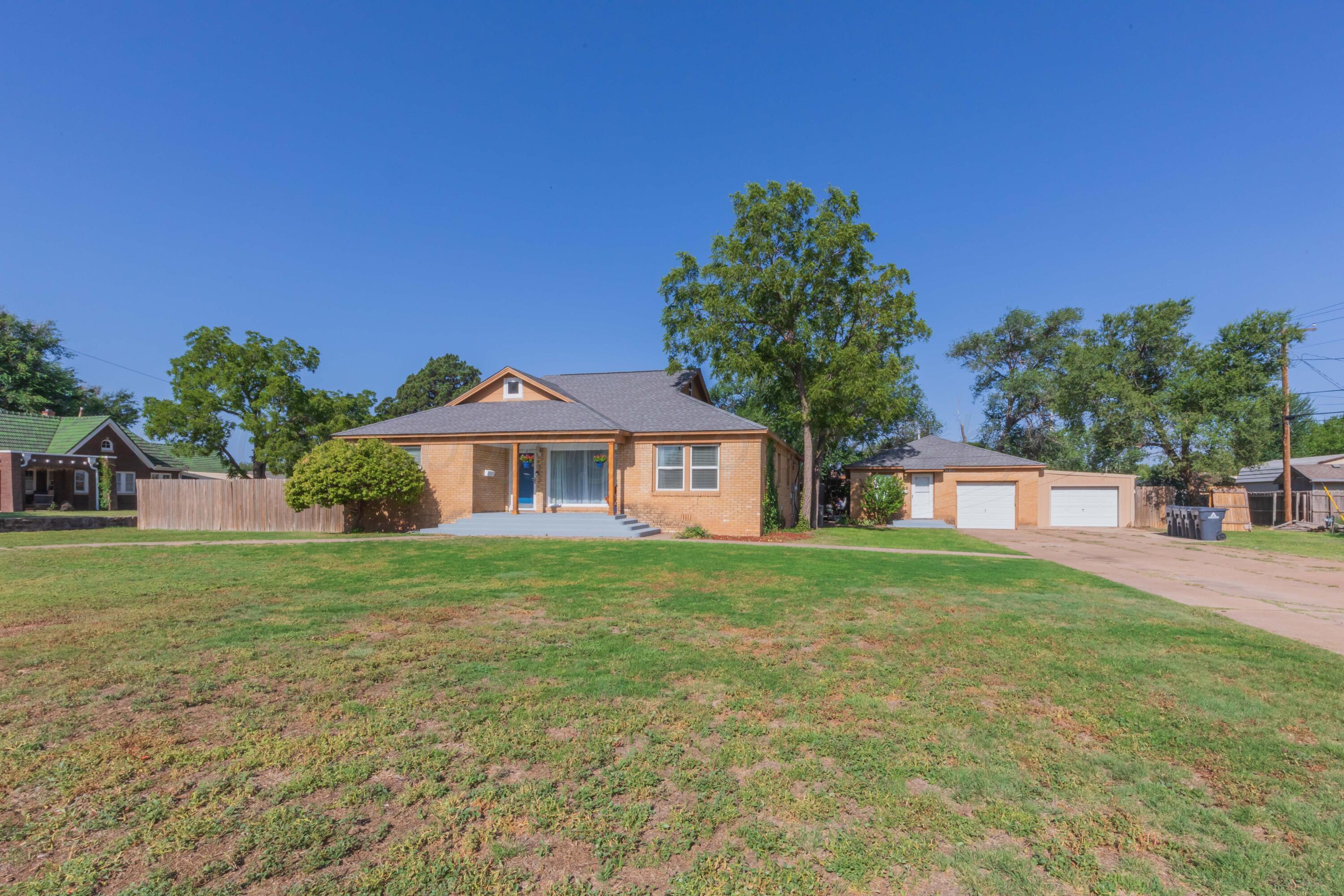 1012 Broadmoor Street Property Photo 1