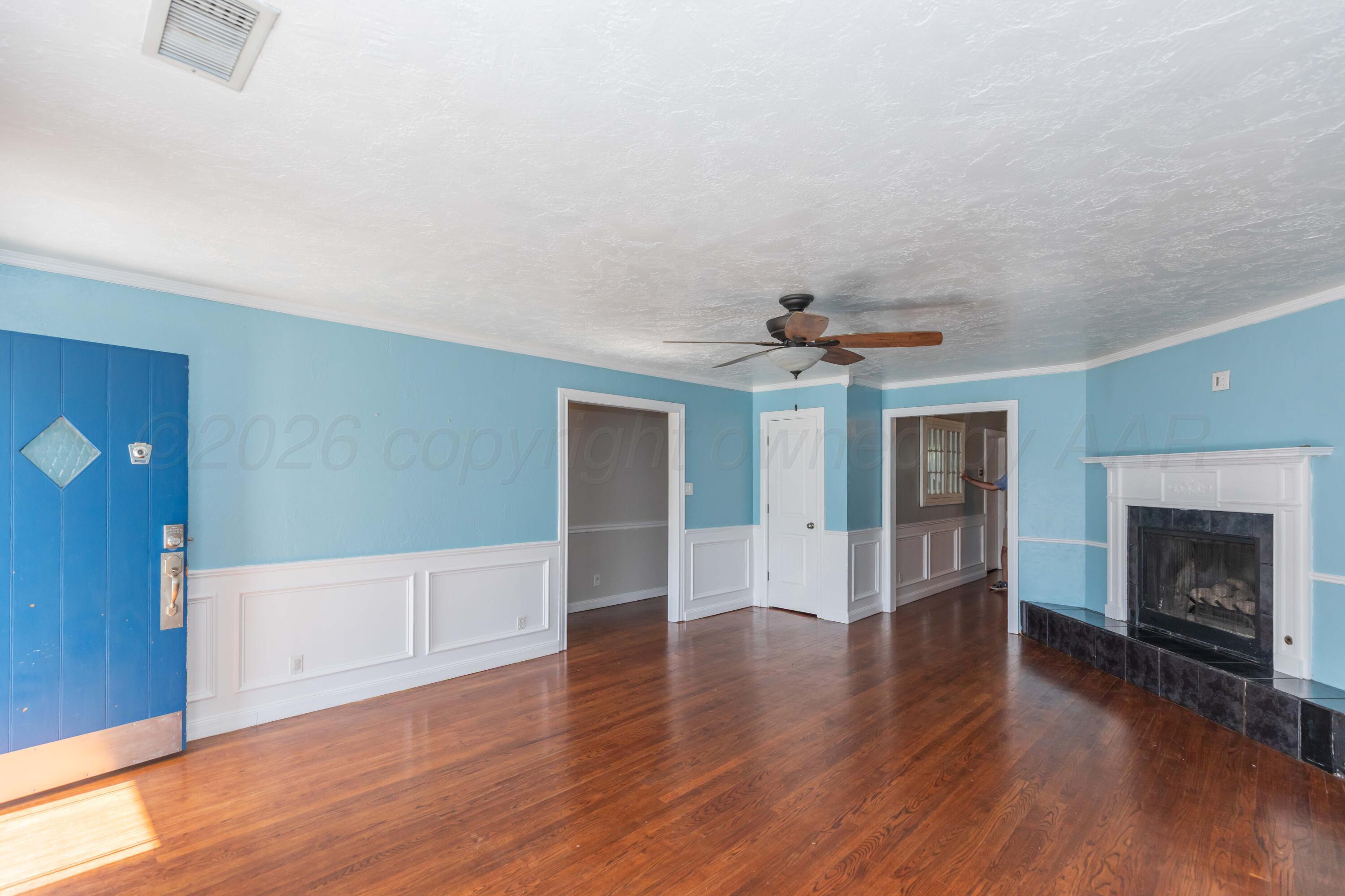 1012 Broadmoor Street Property Photo 6