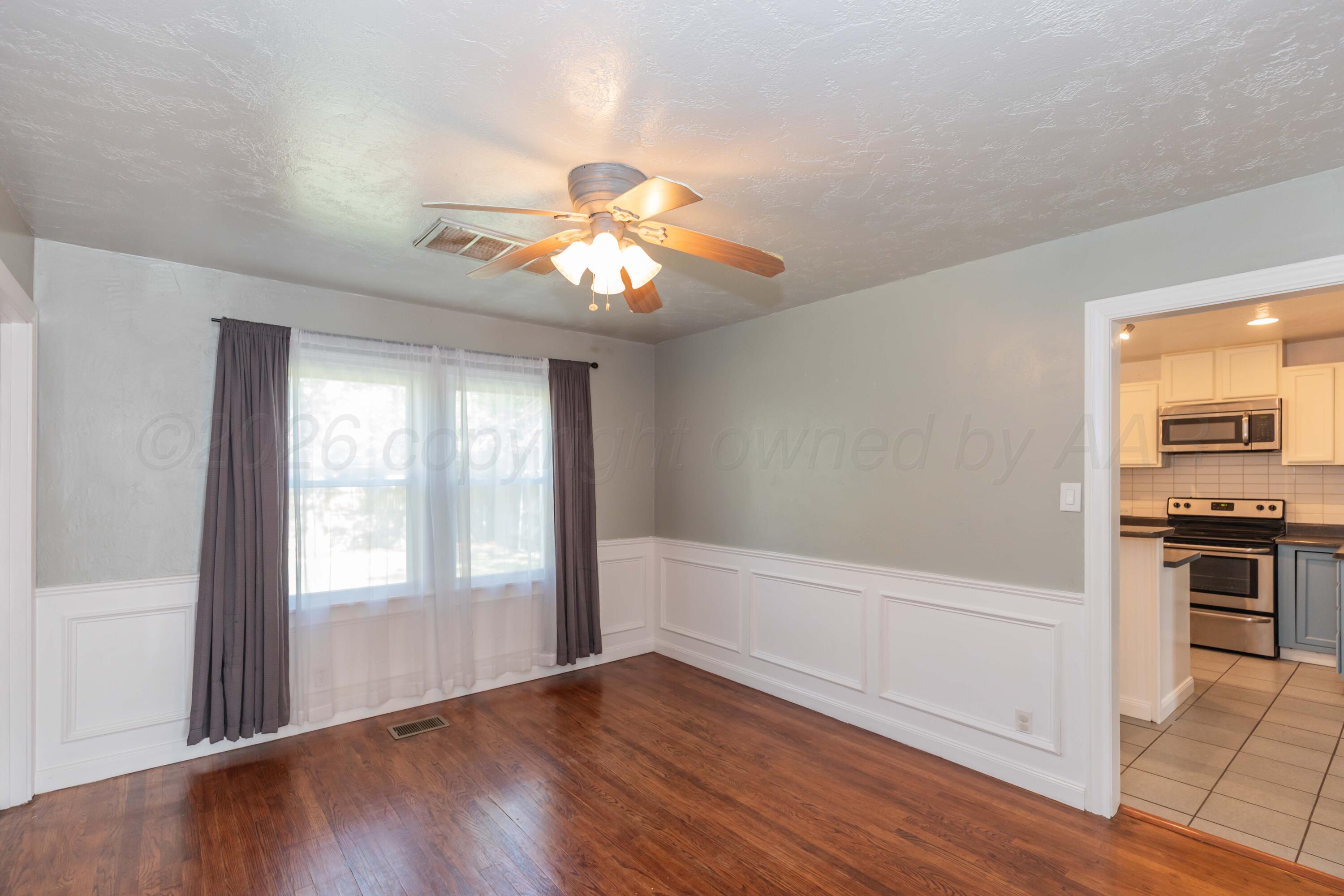 1012 Broadmoor Street Property Photo 7
