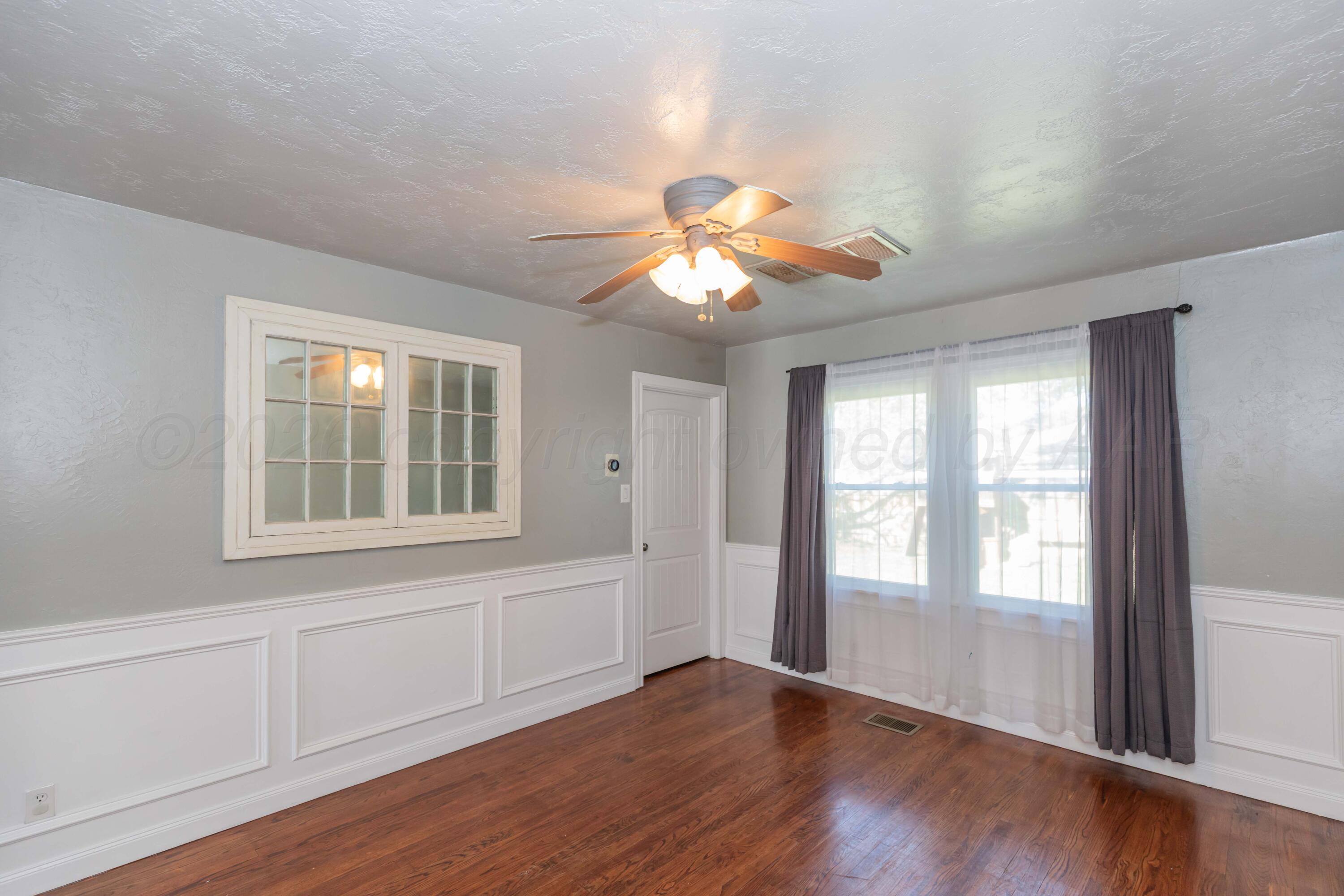 1012 Broadmoor Street Property Photo 8