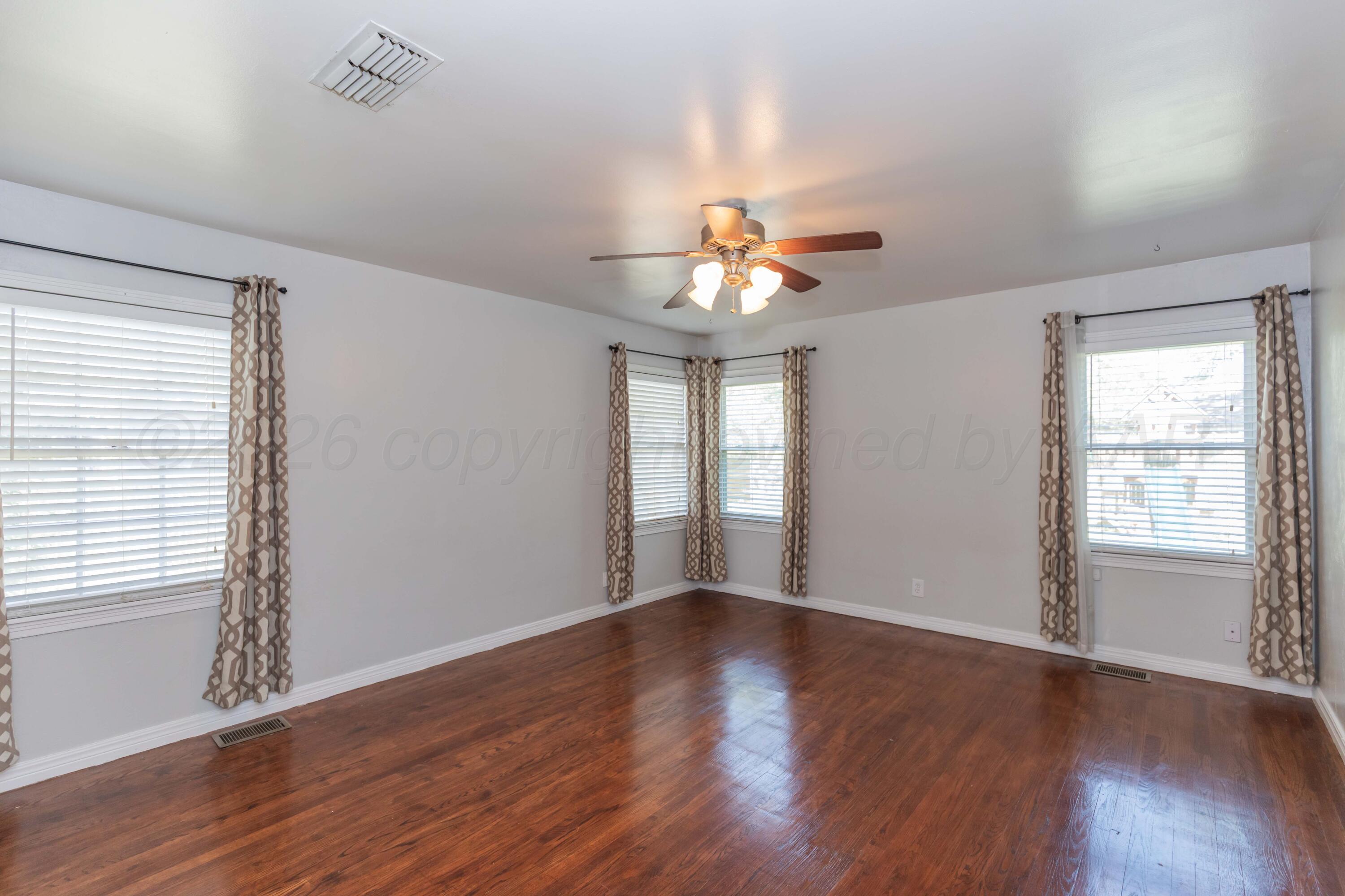 1012 Broadmoor Street Property Photo 15