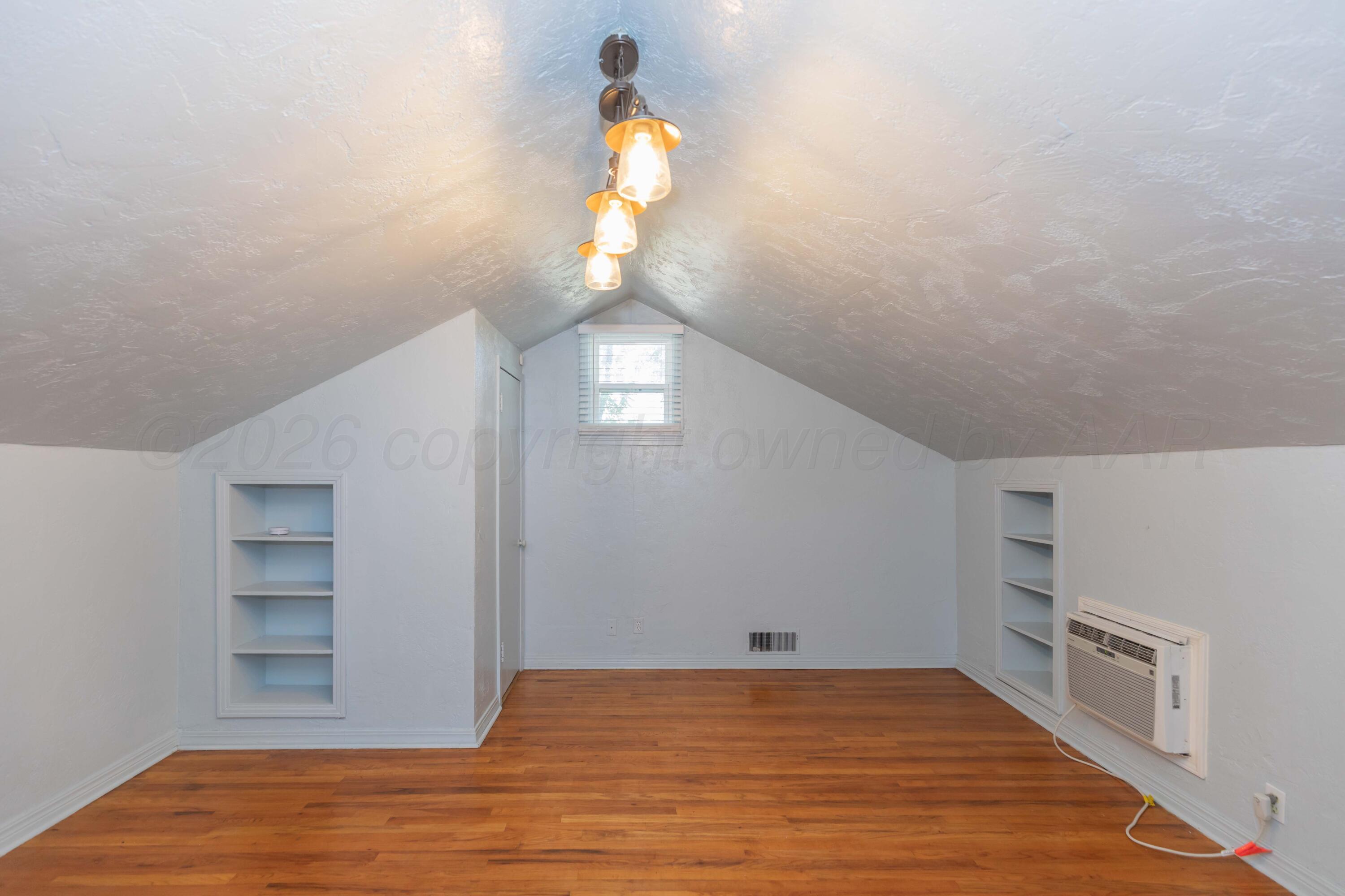 1012 Broadmoor Street Property Photo 29