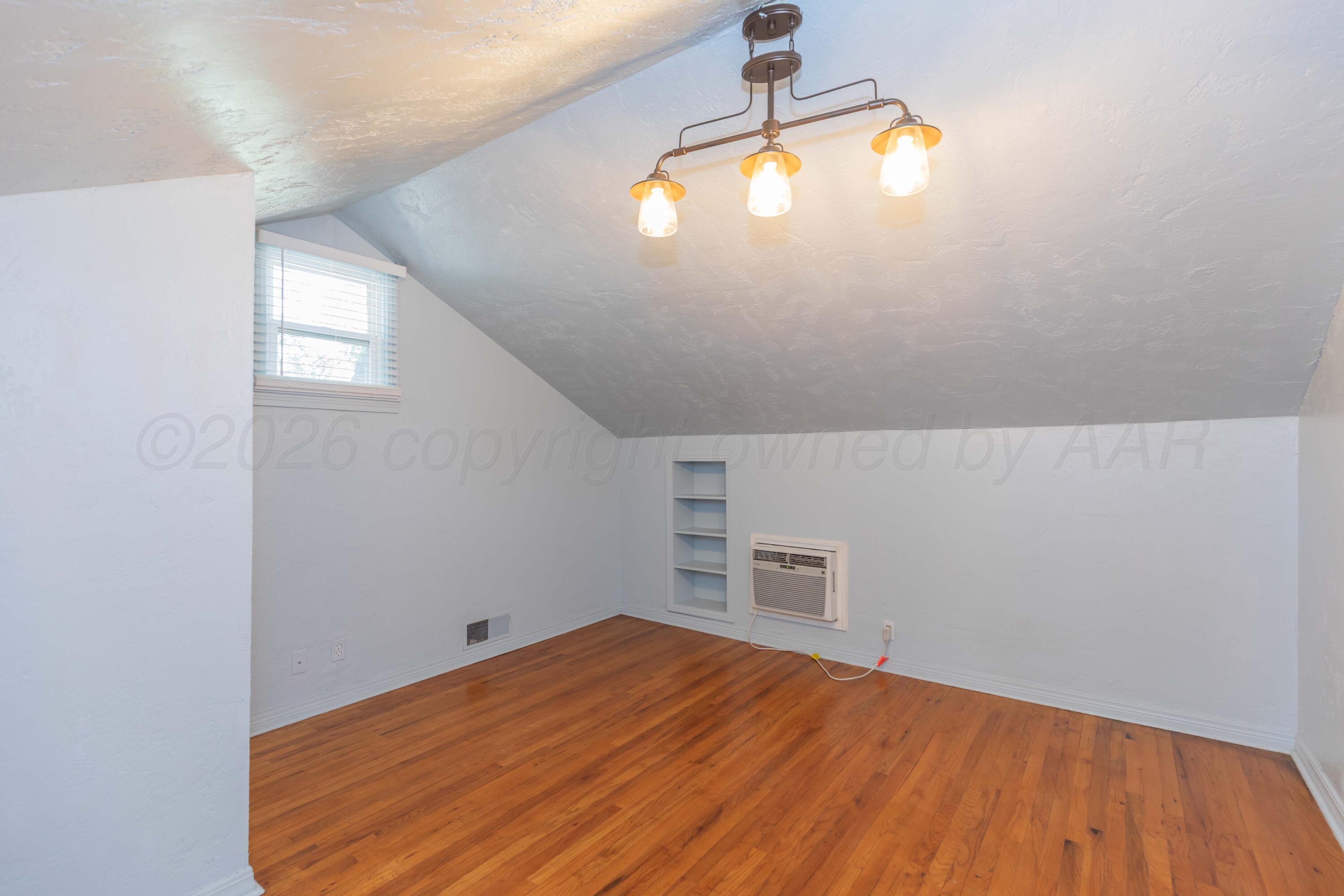 1012 Broadmoor Street Property Photo 30