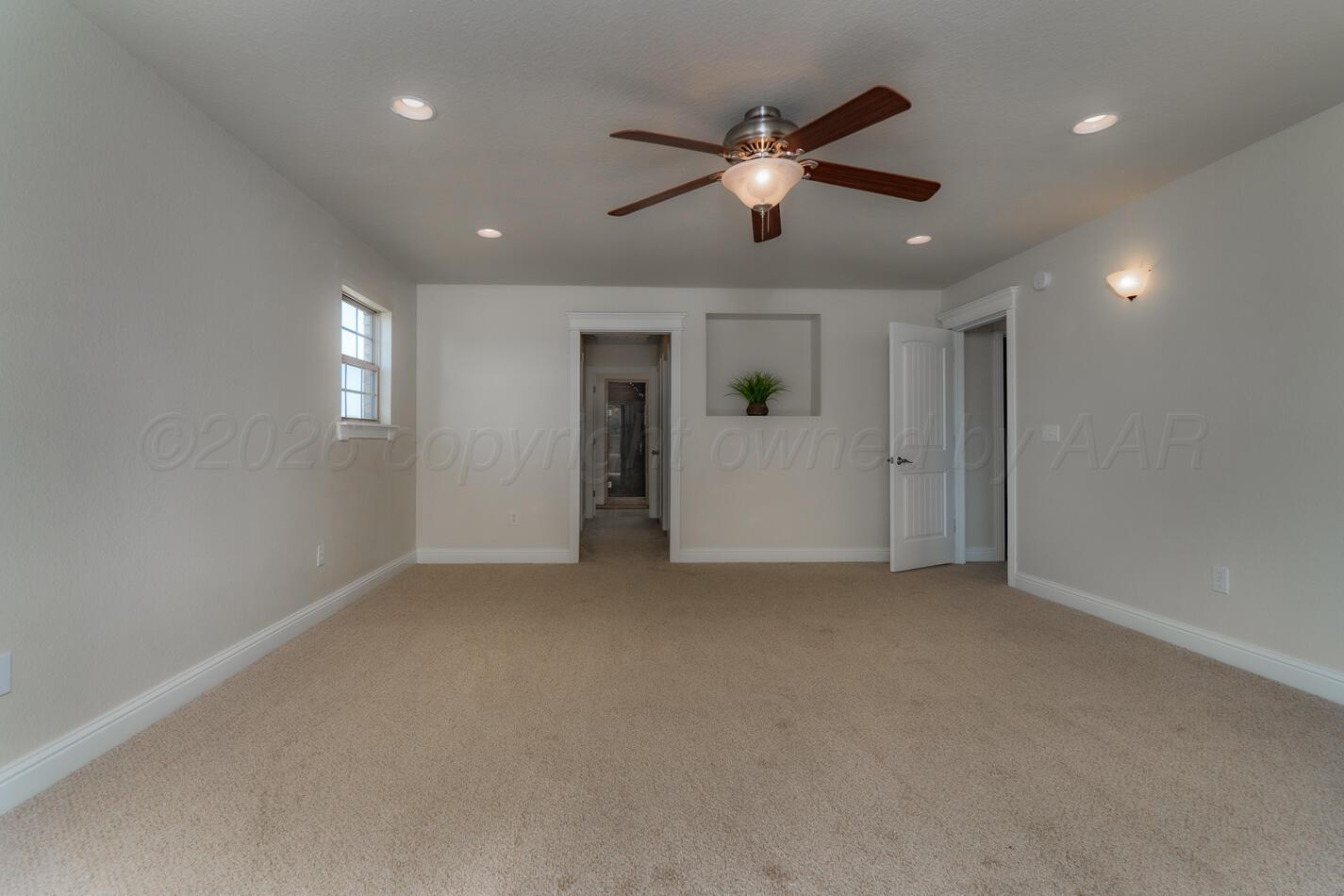 12100 S Osage Street Property Photo 16