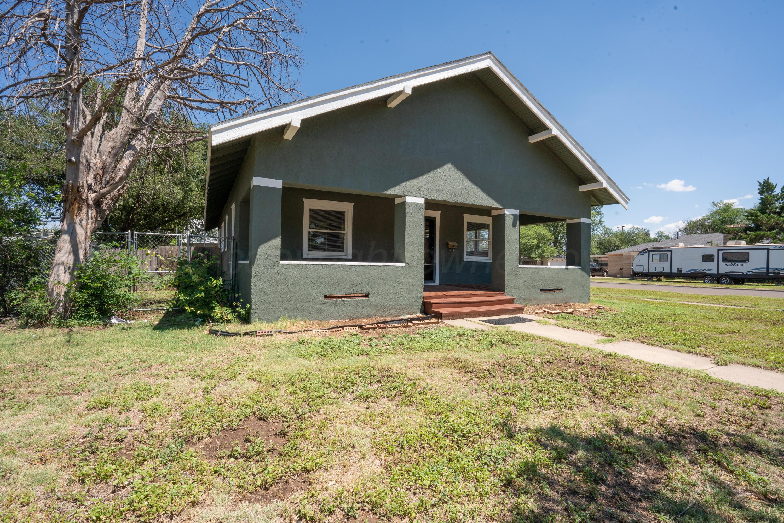 1619 S Madison Street Property Photo 3