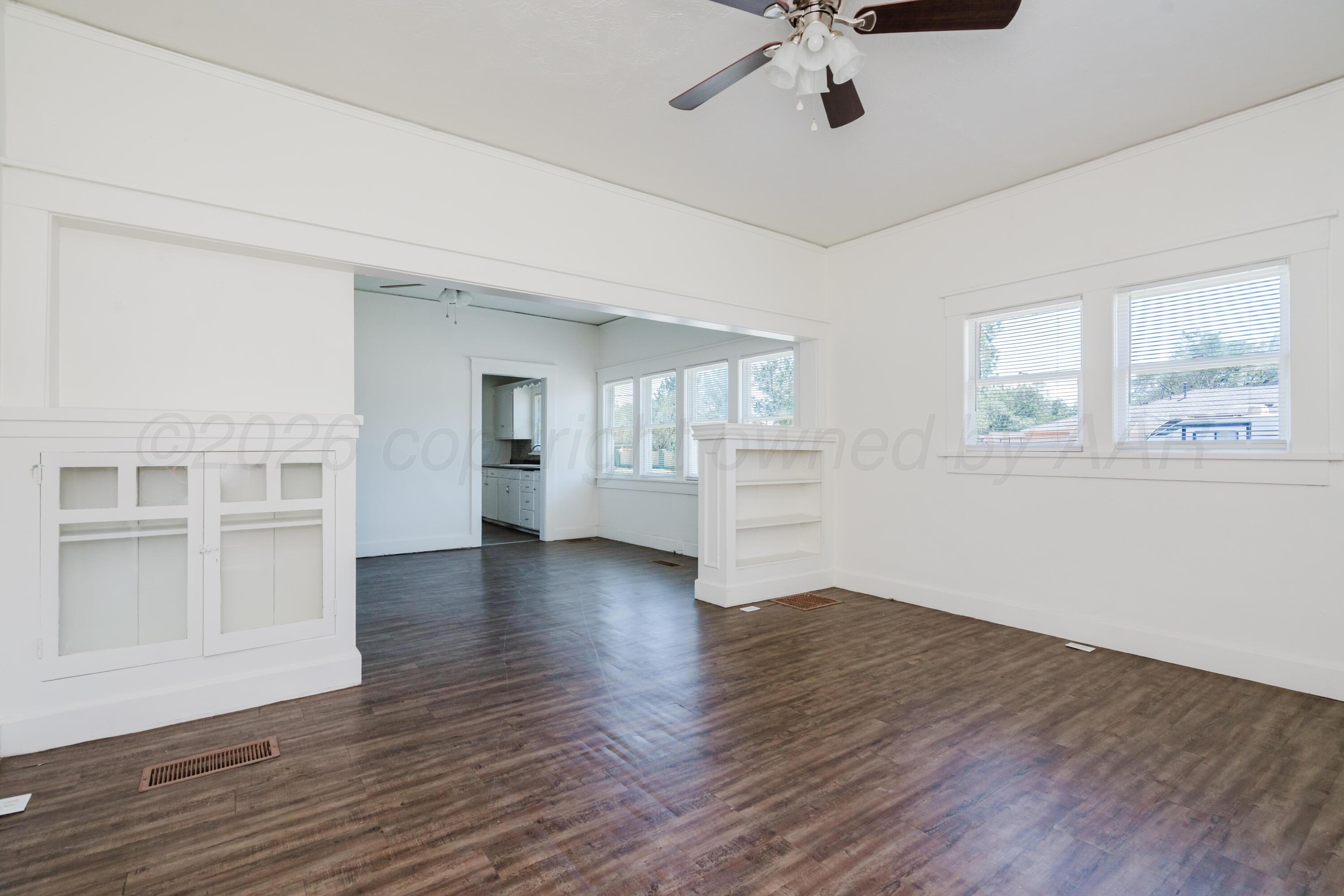 1619 S Madison Street Property Photo 7