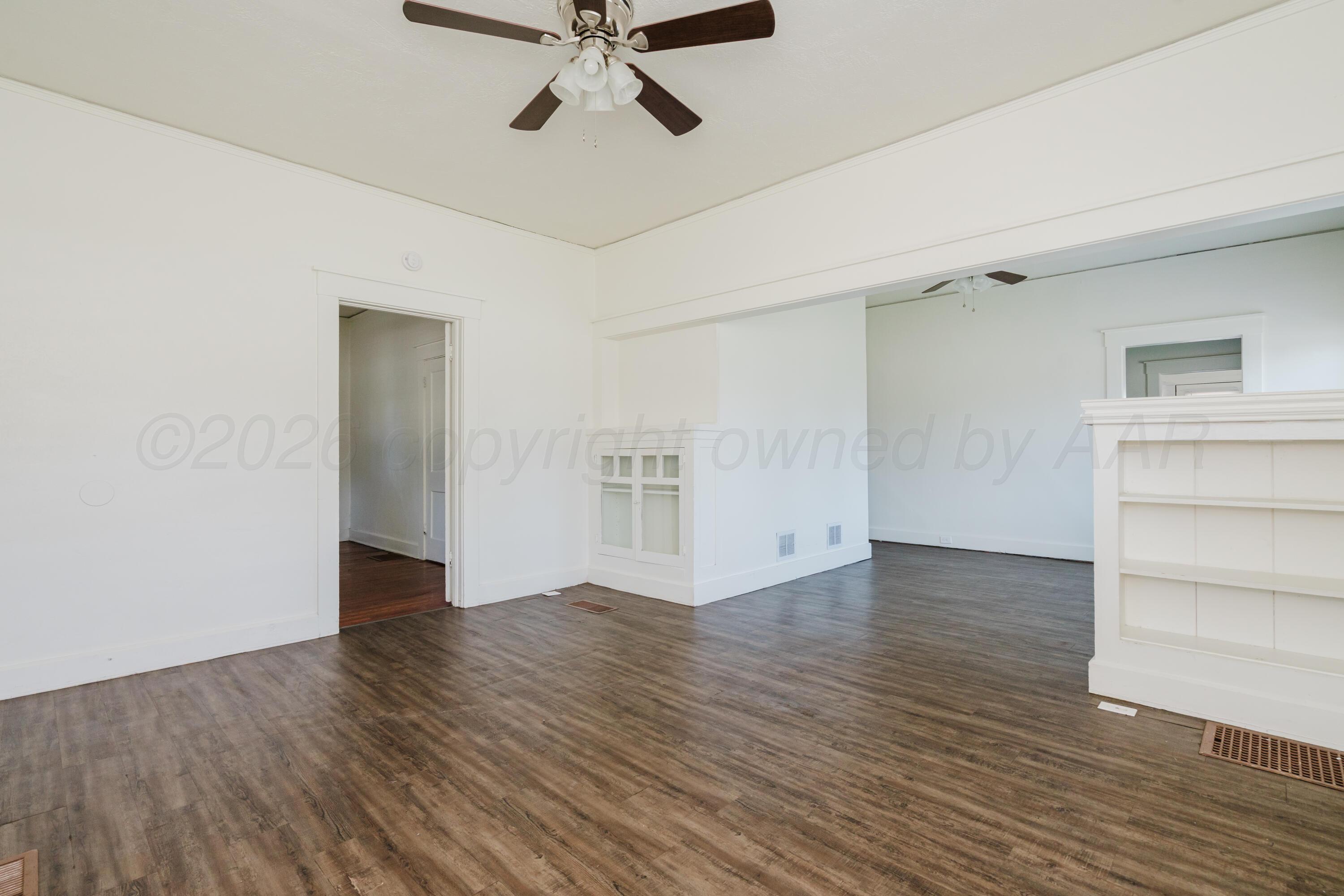 1619 S Madison Street Property Photo 8