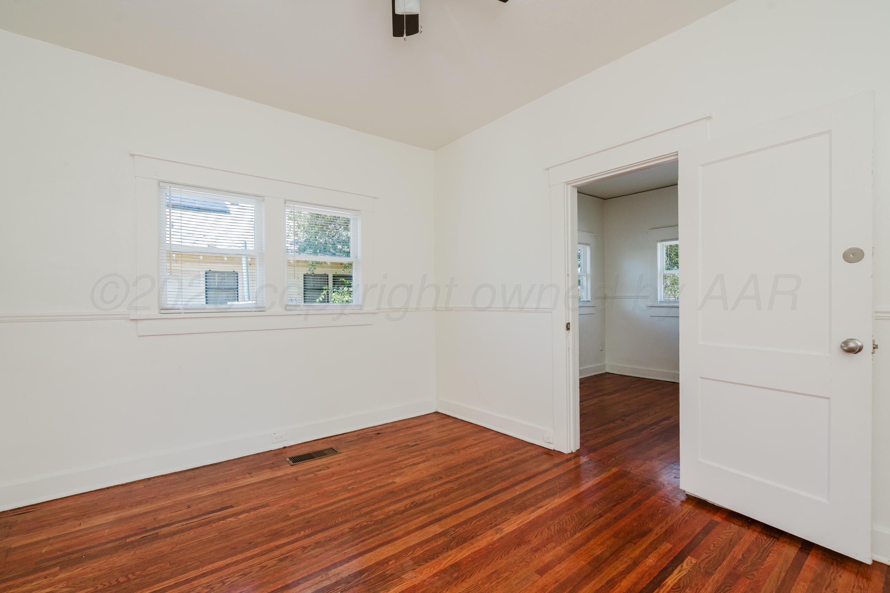 1619 S Madison Street Property Photo 23