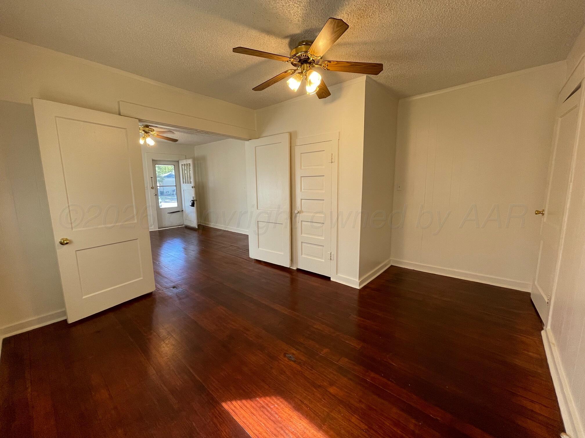 1619 S Madison Street Property Photo 32