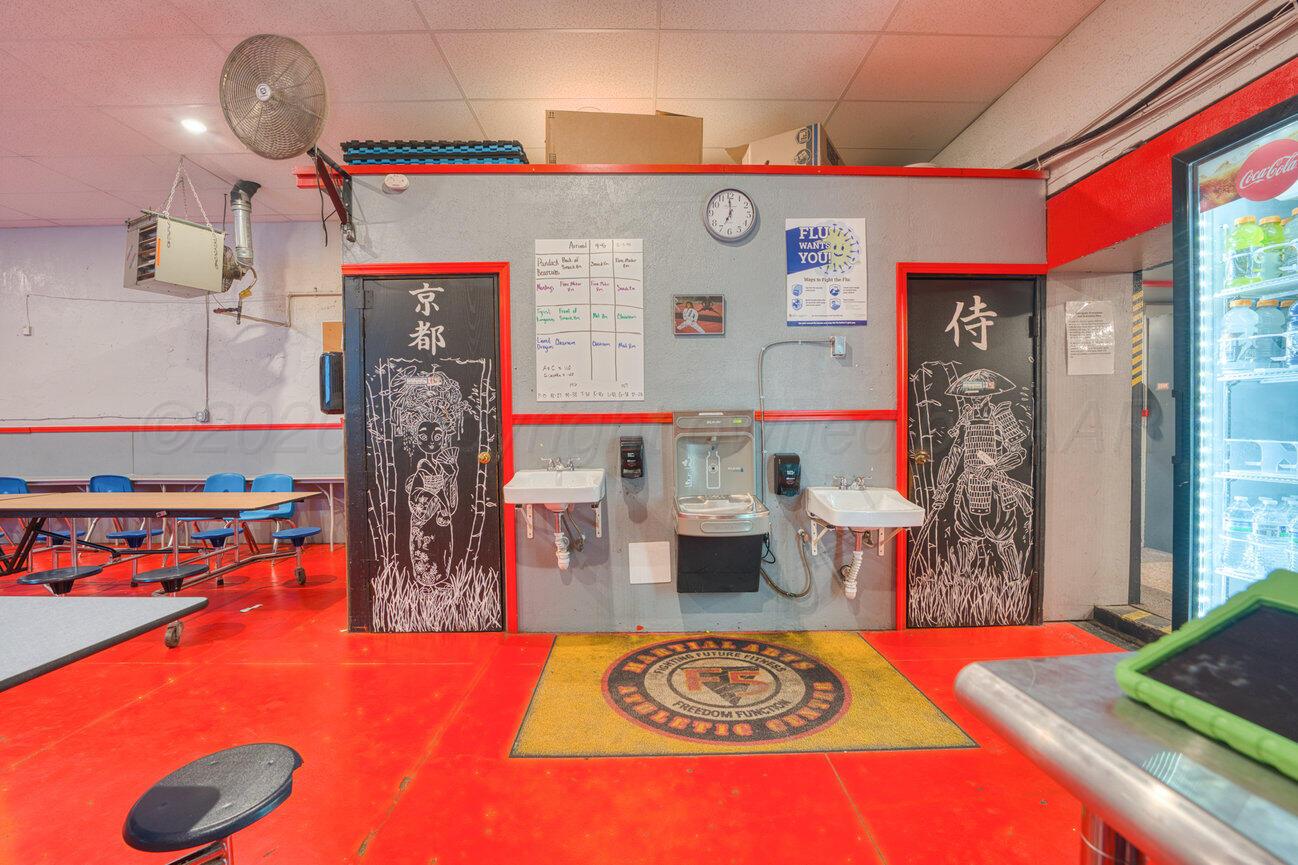3820 Line Avenue Property Photo 24