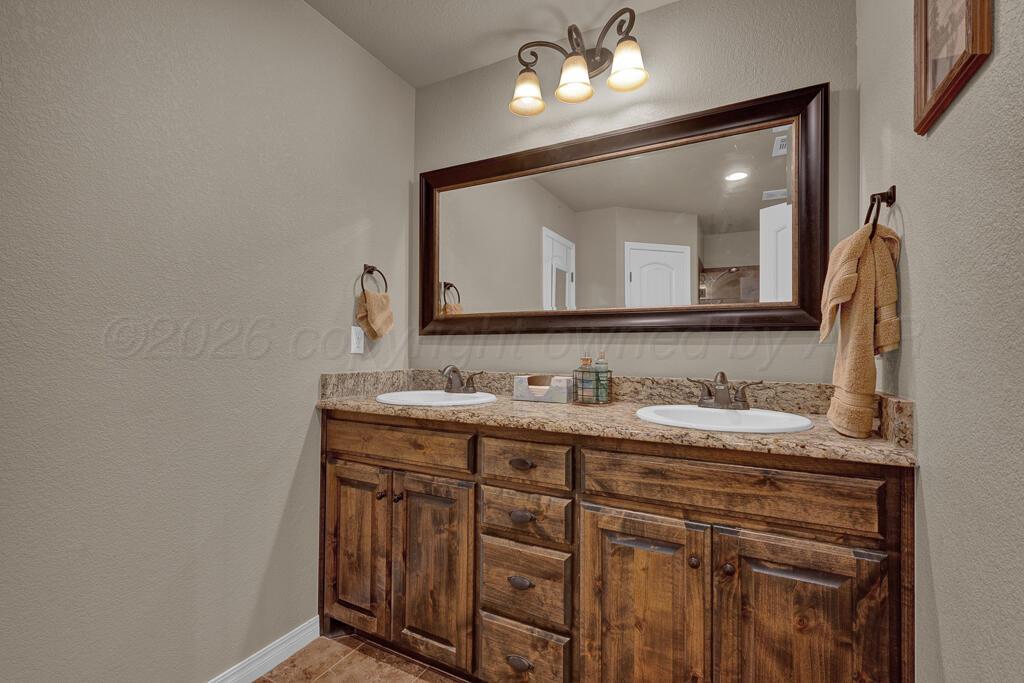 2419 17th Avenue Property Photo 15