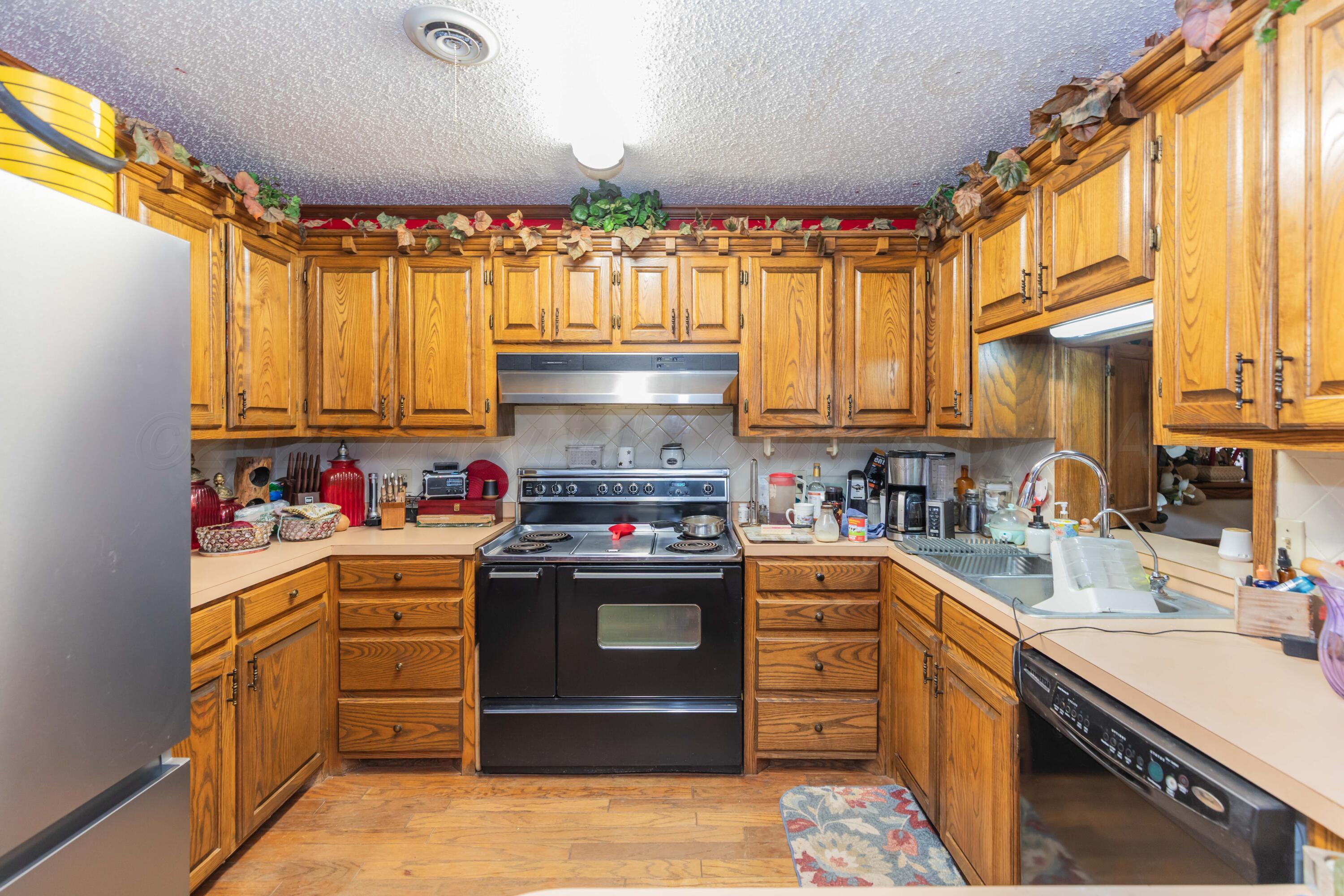 16700 Old Ranch Road Property Photo 14