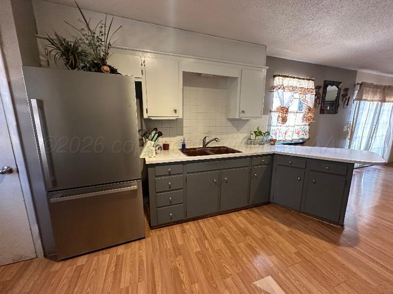 913 Shamrock Drive Property Photo 6