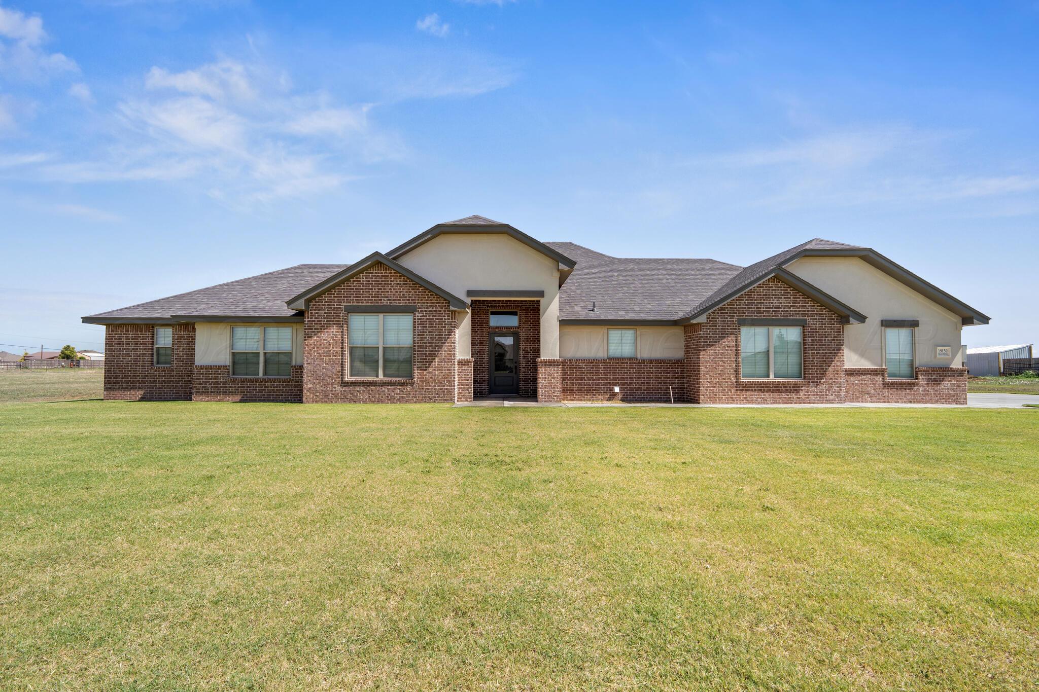 19150 Pecan Springs Road Property Photo 1