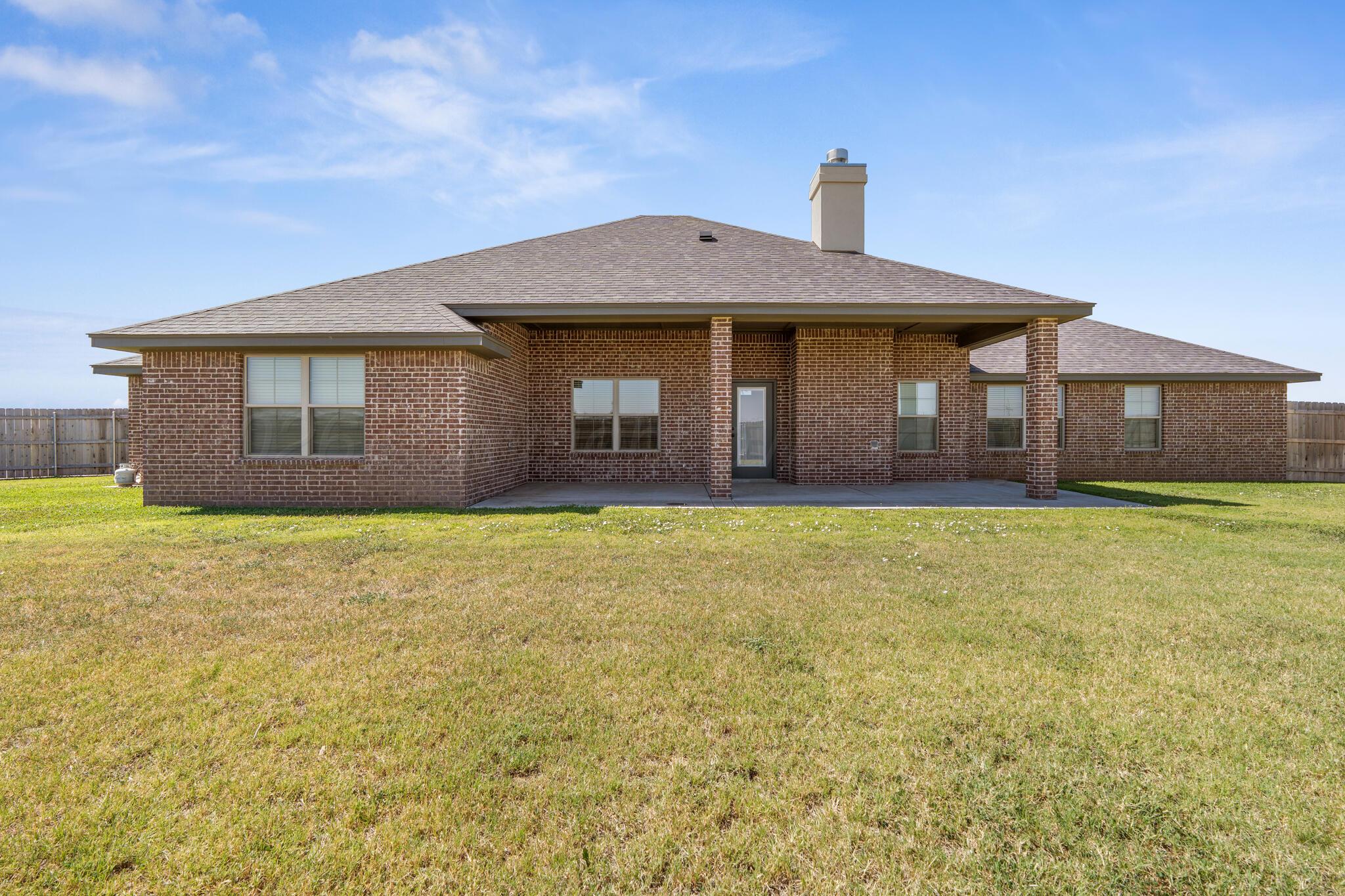 19150 Pecan Springs Road Property Photo 2