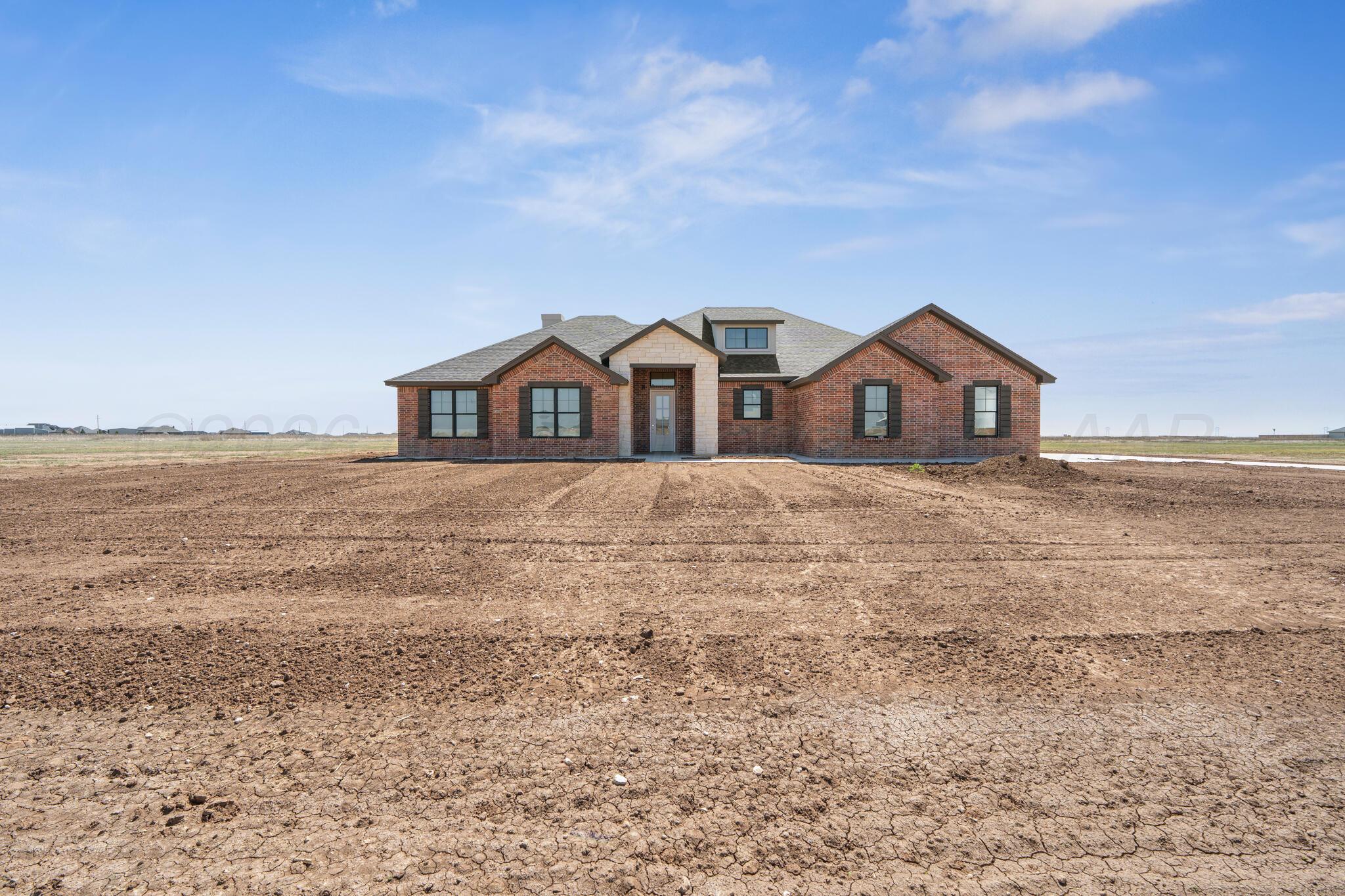 3601 Longhorn Springs Road Property Photo 2