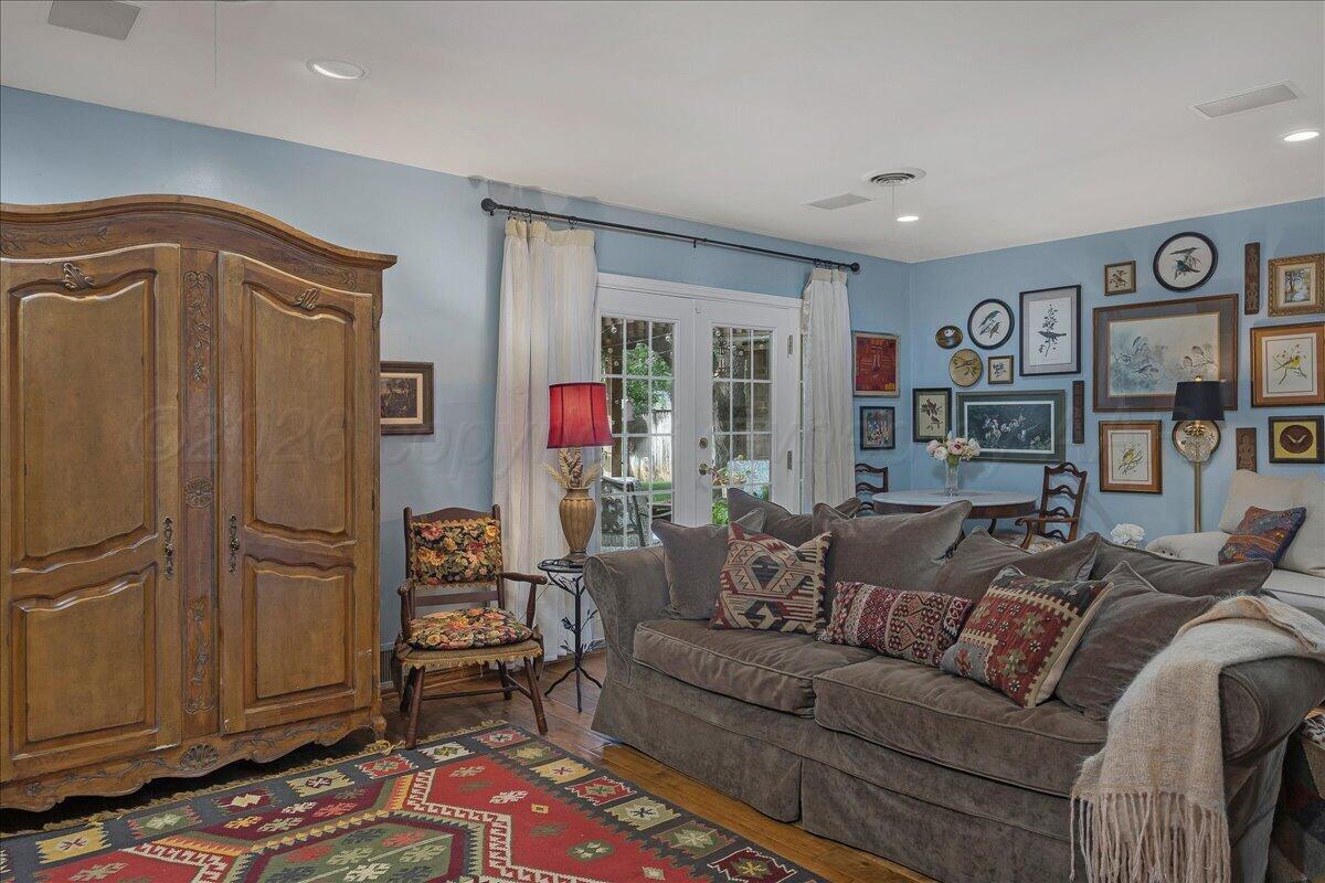 3406 Danbury Drive Property Photo 10