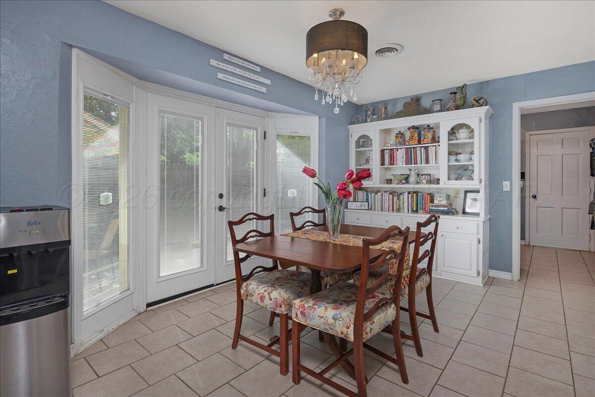 3406 Danbury Drive Property Photo 16