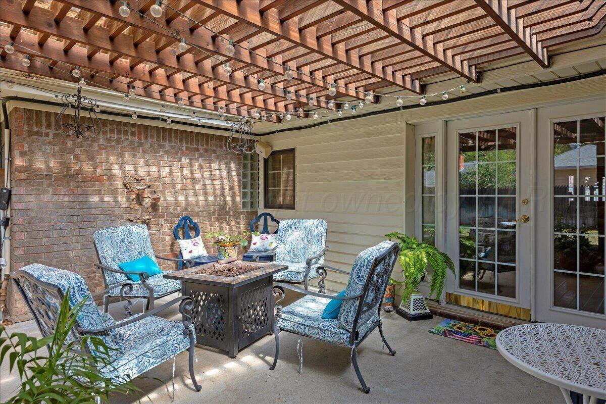 3406 Danbury Drive Property Photo 32