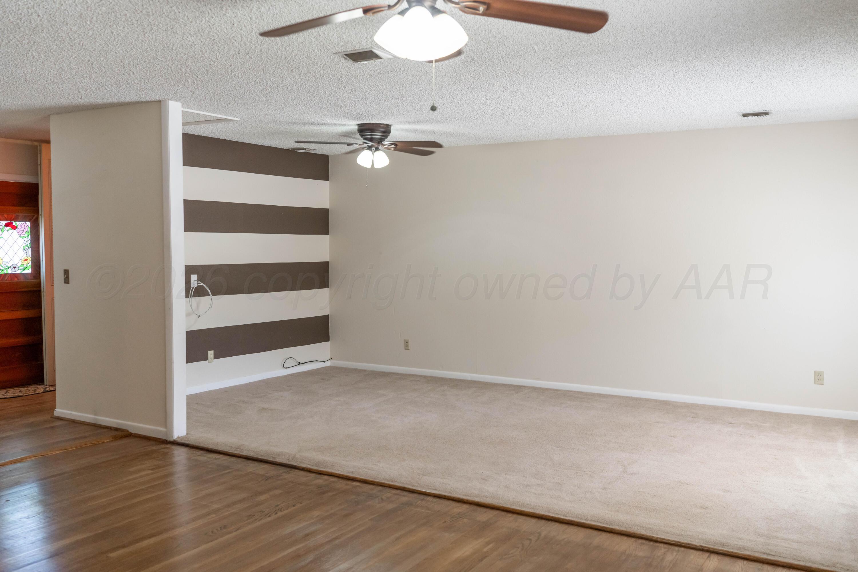 909 S Madden Street Property Photo 6