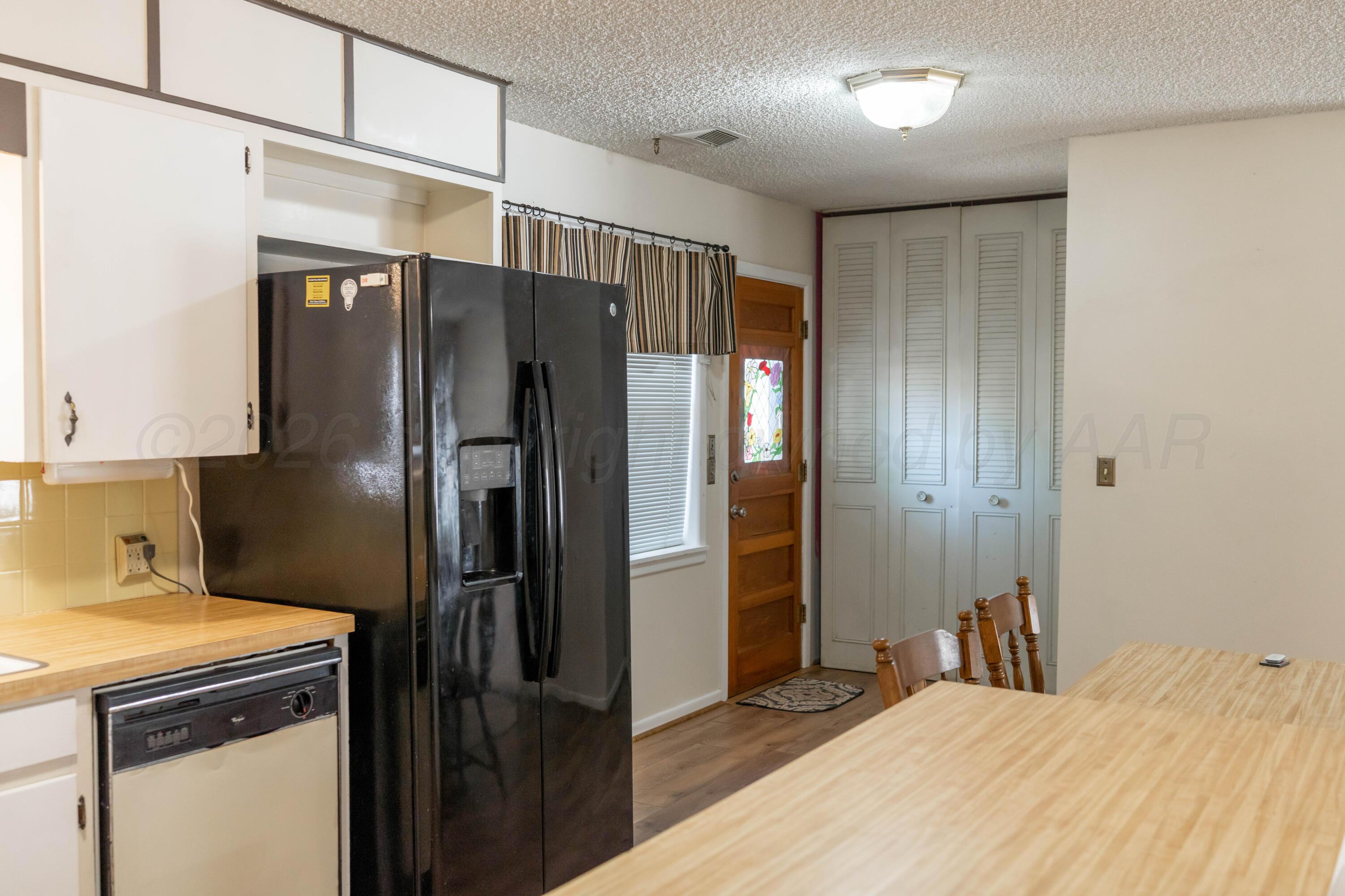 909 S Madden Street Property Photo 13