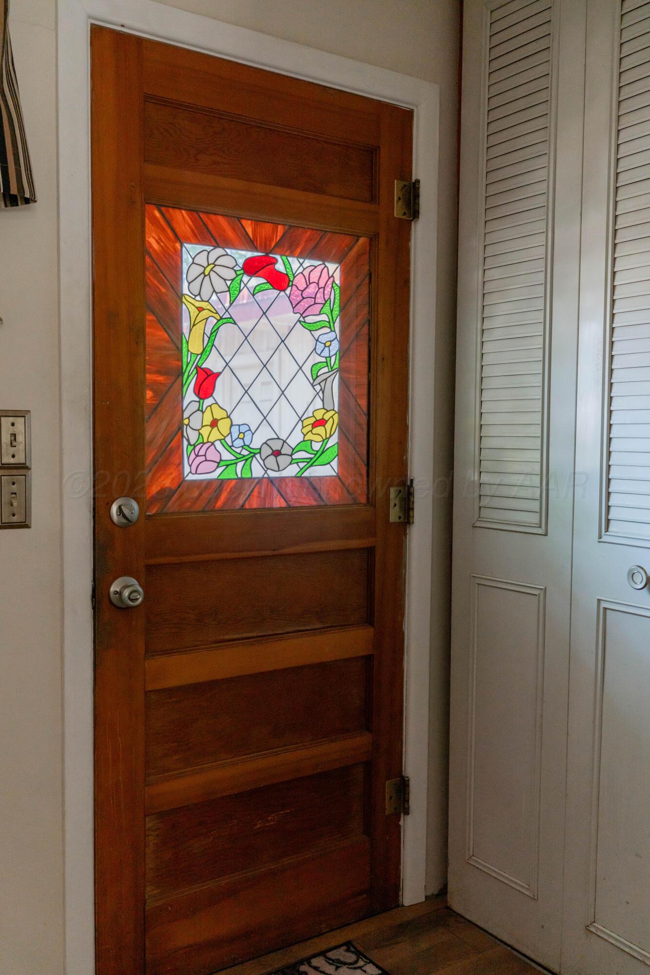 909 S Madden Street Property Photo 16