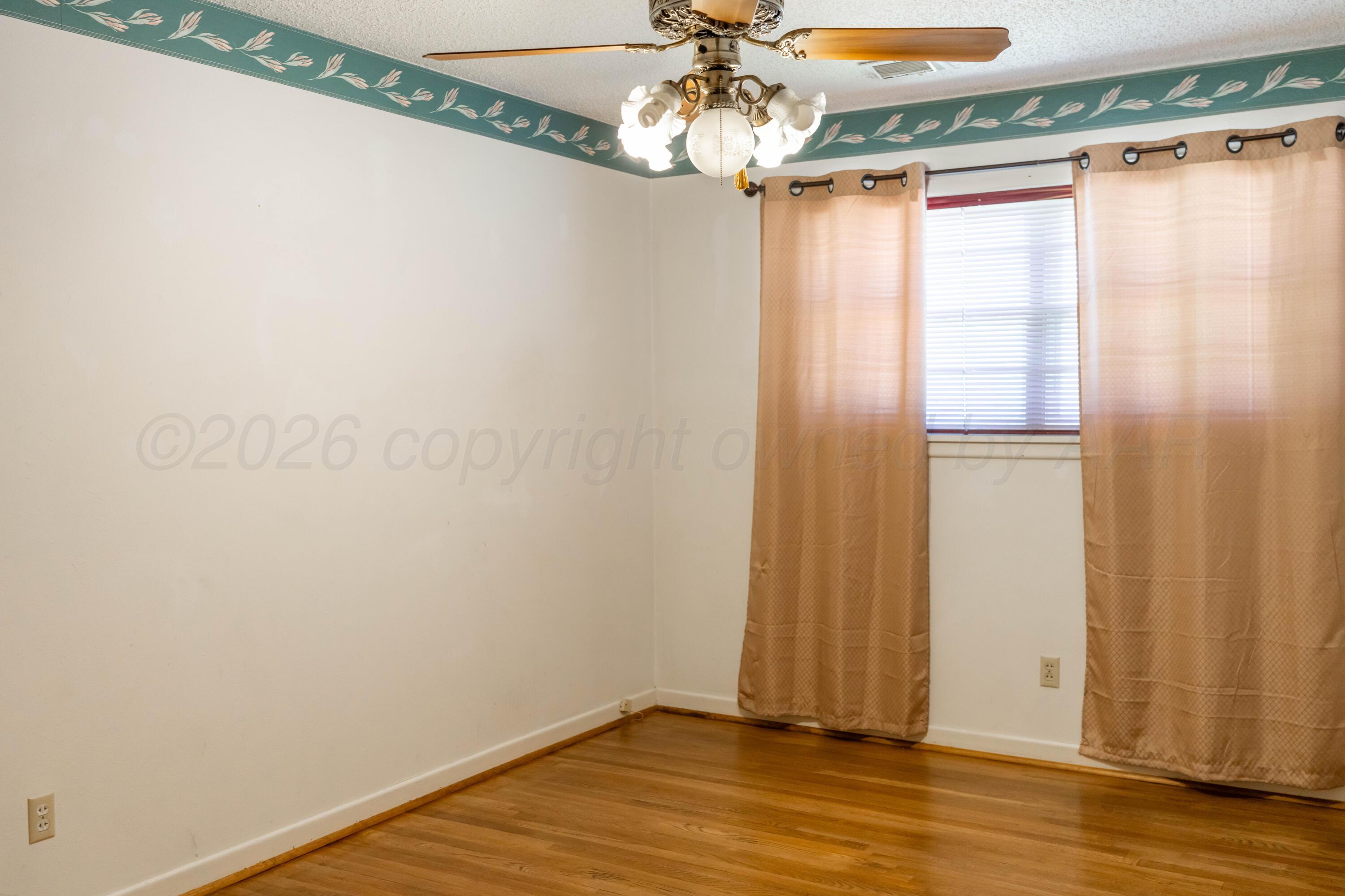 909 S Madden Street Property Photo 17