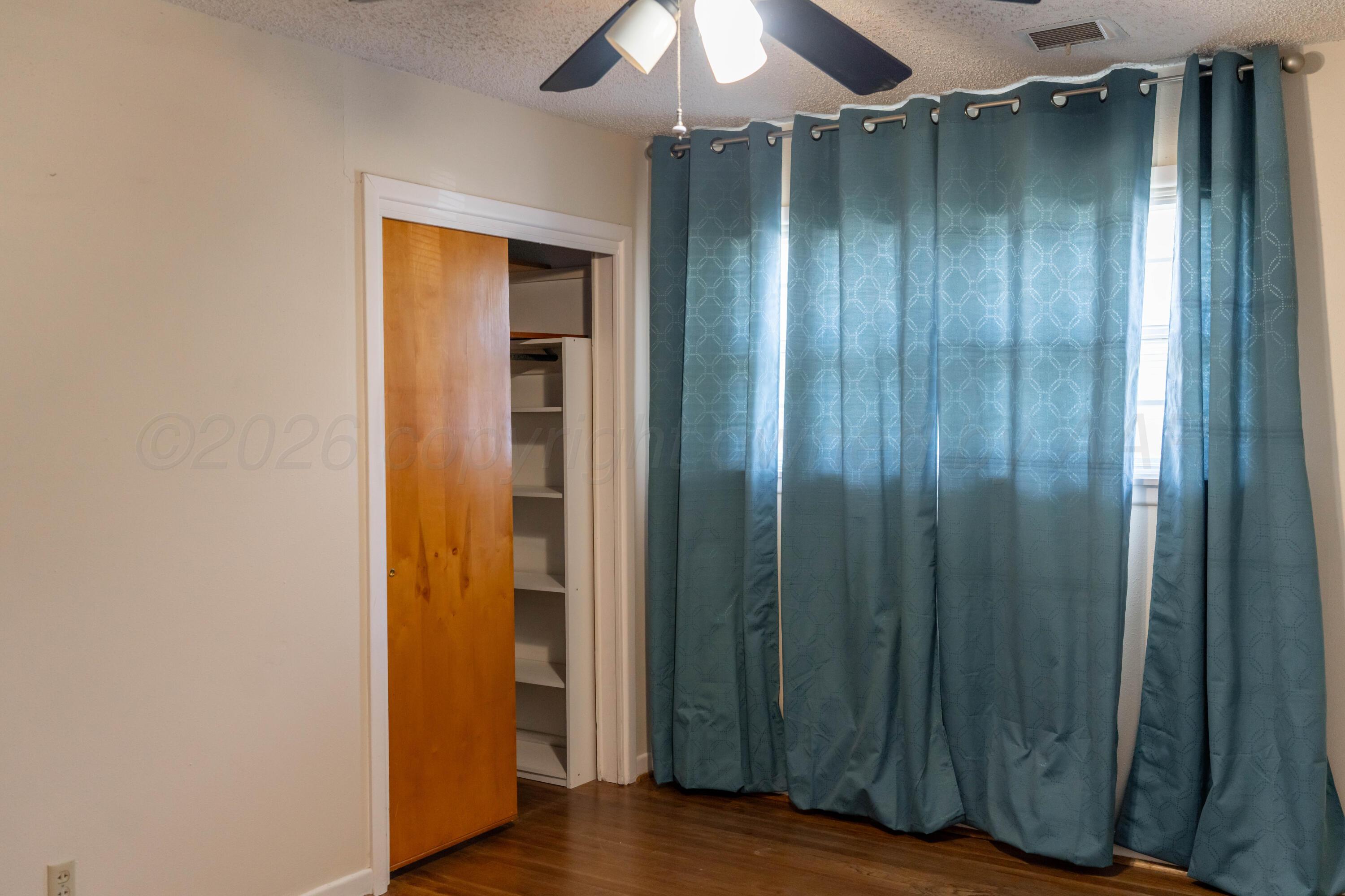 909 S Madden Street Property Photo 26