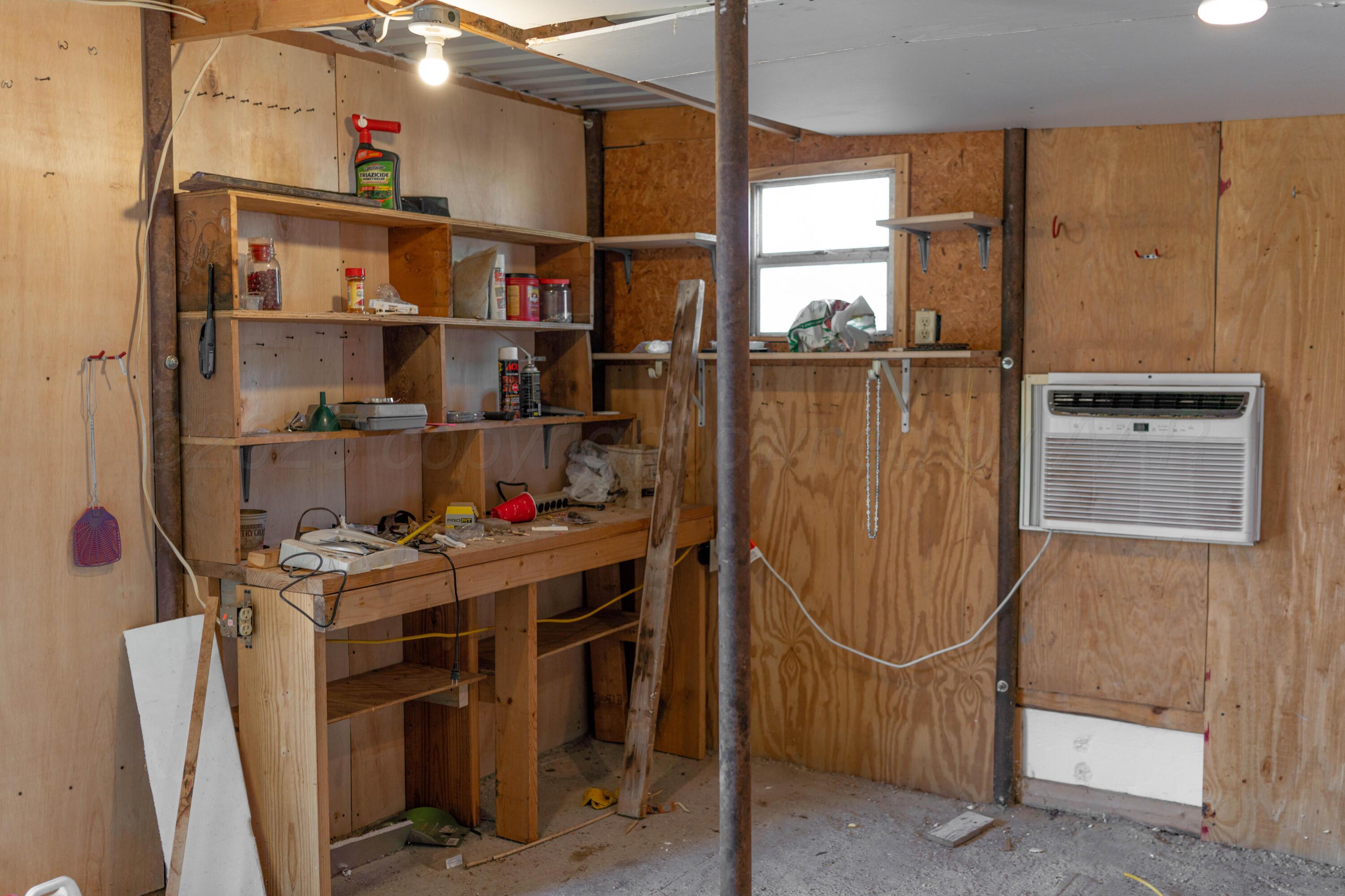 909 S Madden Street Property Photo 40