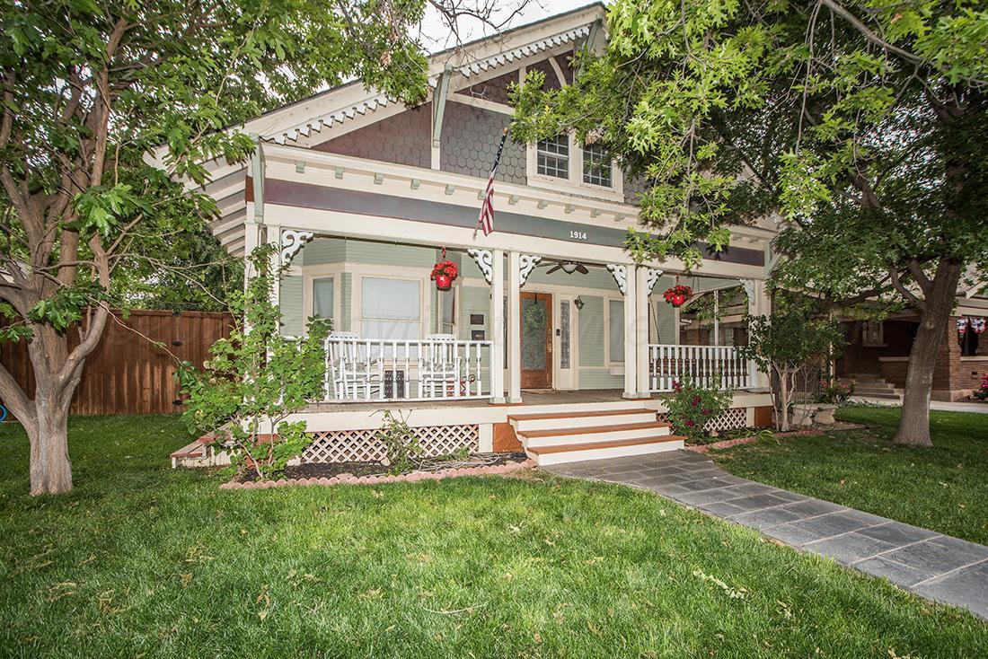 1914 S Harrison Street Property Photo 2