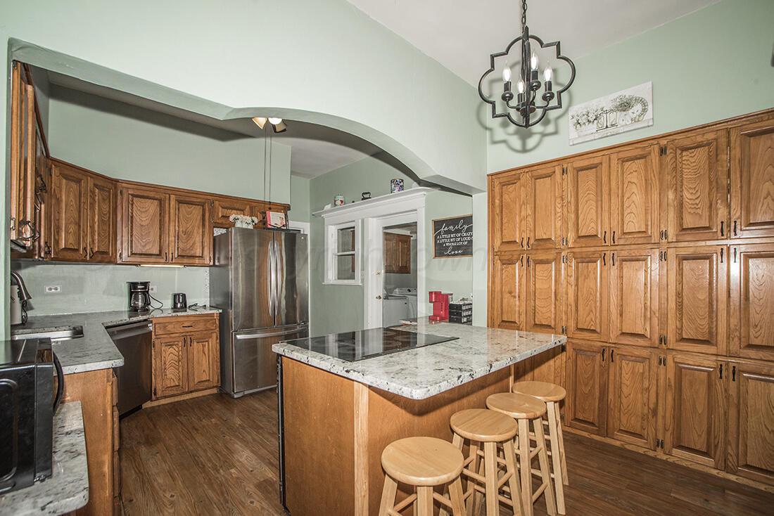 1914 S Harrison Street Property Photo 11