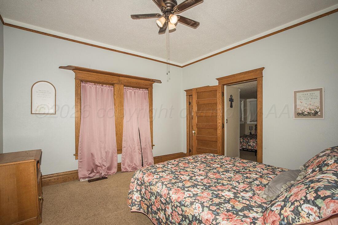 1914 S Harrison Street Property Photo 20