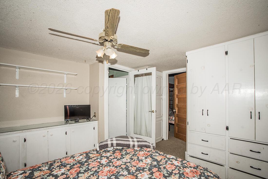 1914 S Harrison Street Property Photo 23