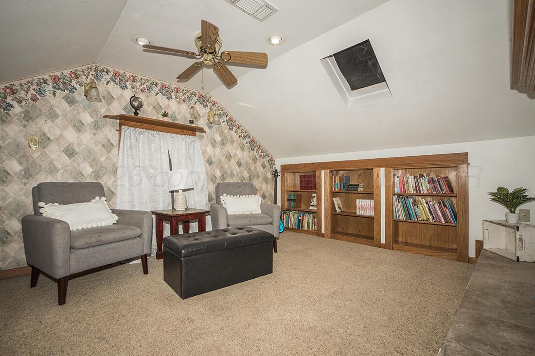 1914 S Harrison Street Property Photo 25