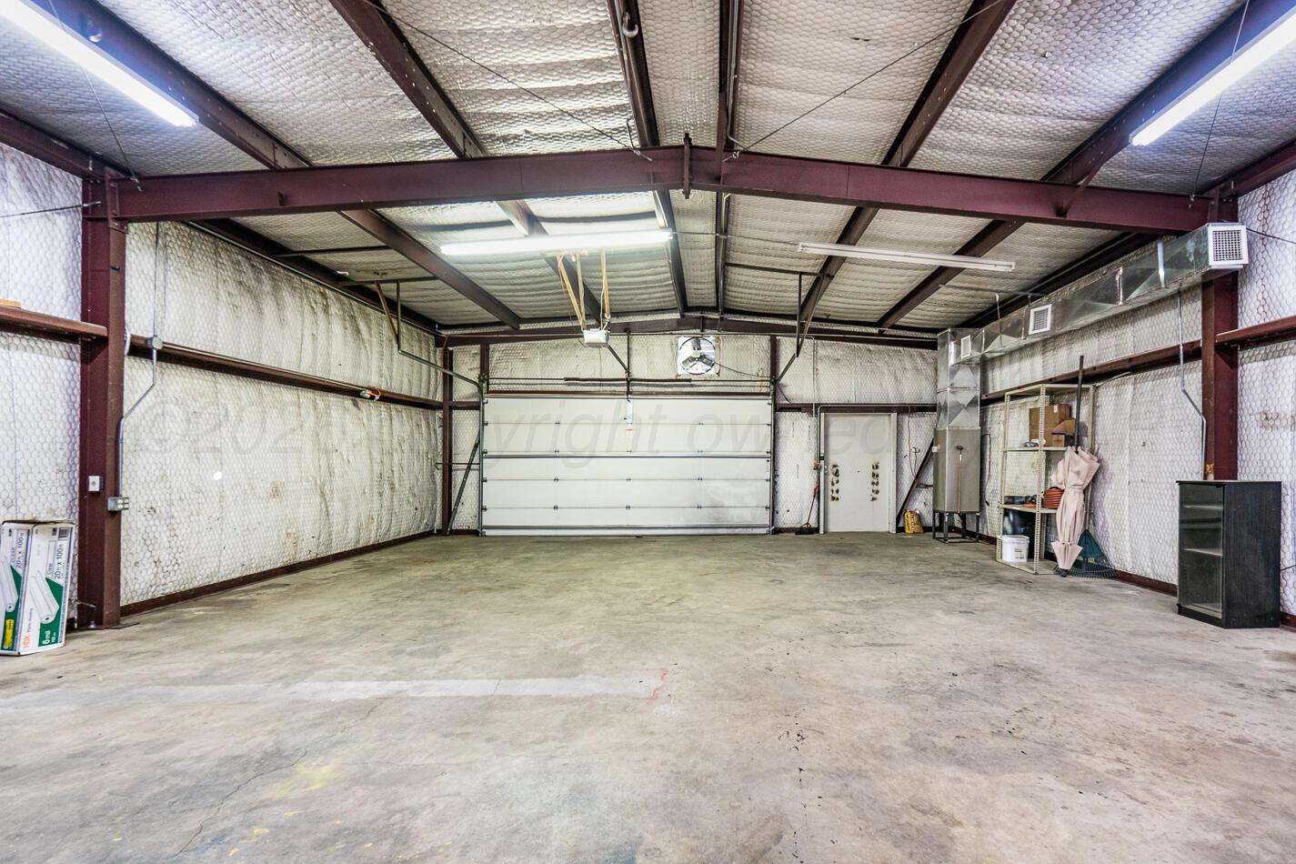 2702 S Highland Street Property Photo 5