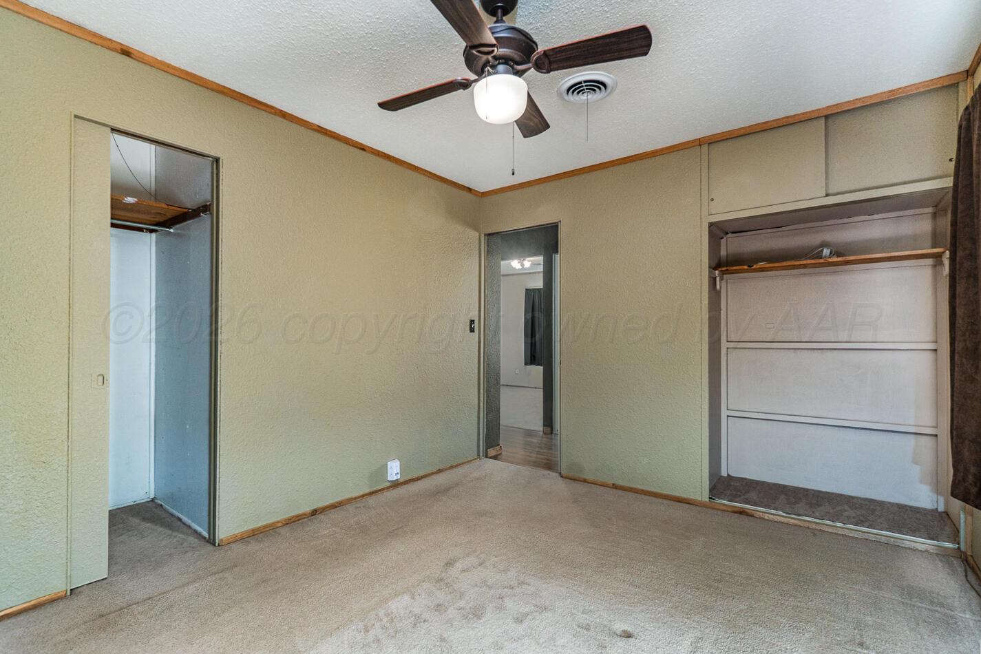 2702 S Highland Street Property Photo 12