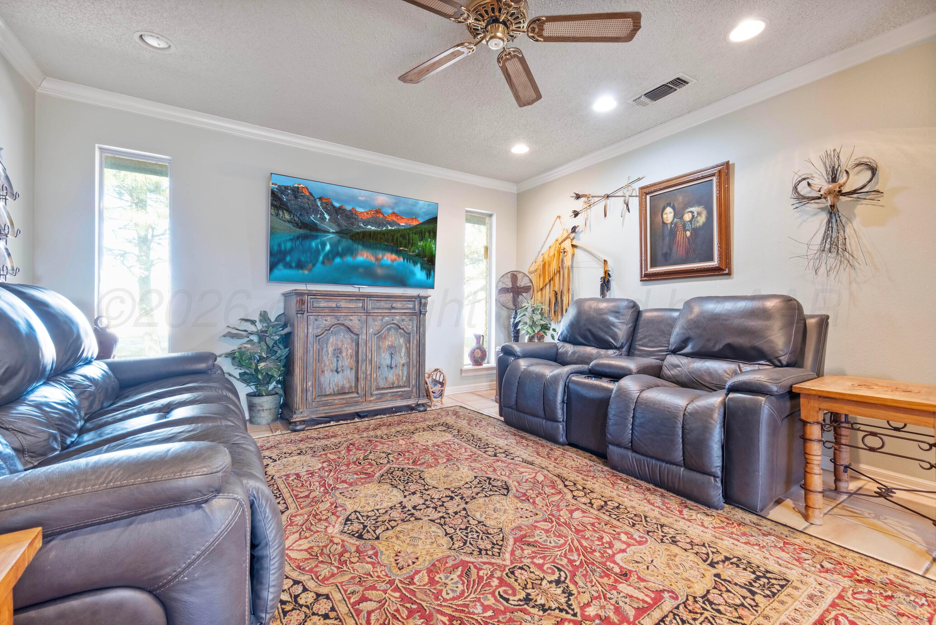1305 S Ponderosa Property Photo 17